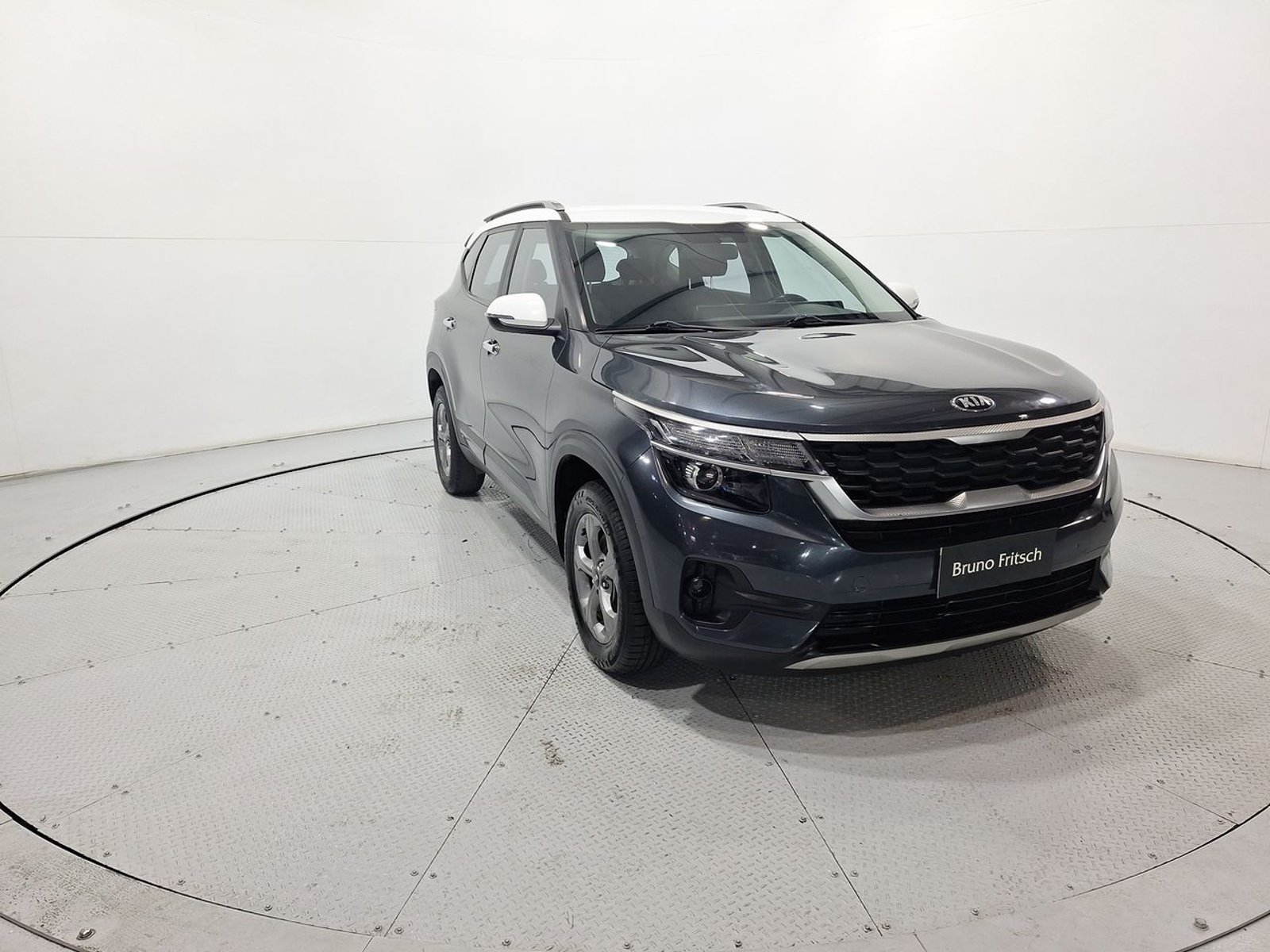 Kia SELTOS MPI 6MT 1.6 2020 - Imagen 12 de 20