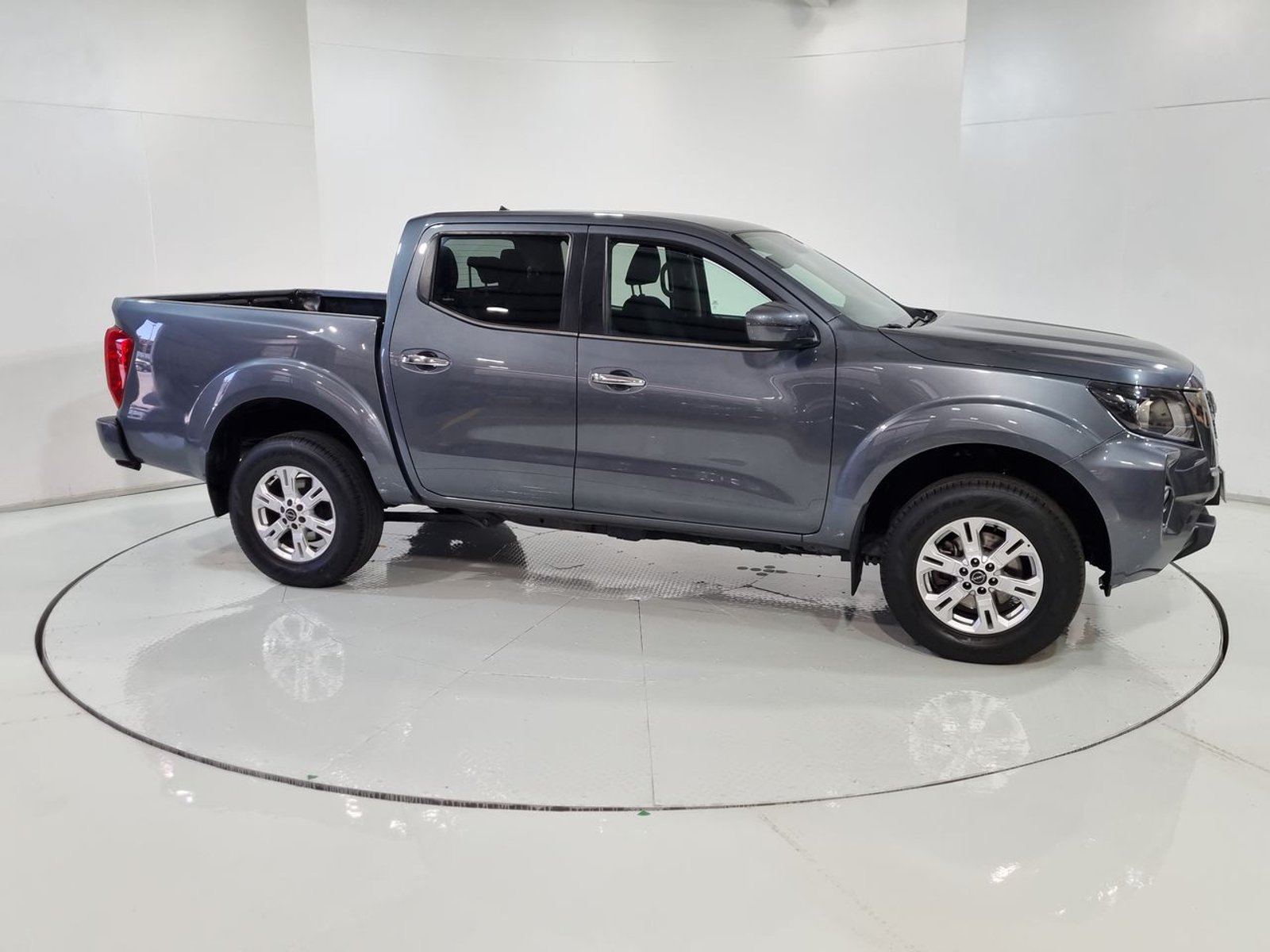 Nissan NAVARA 4X2 2.3 2023 - Imagen 14 de 20