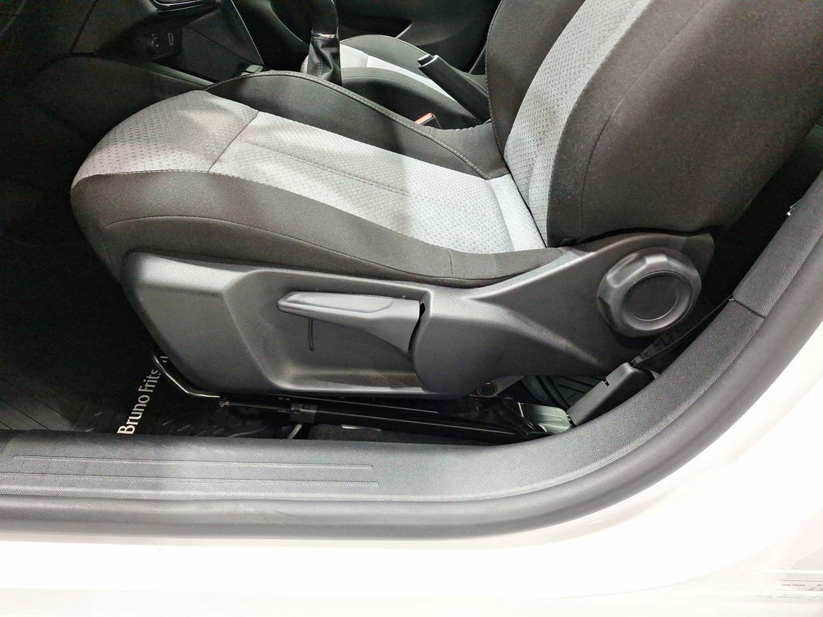 Opel CORSA 4X2 1.2 2025 - Imagen 17 de 20
