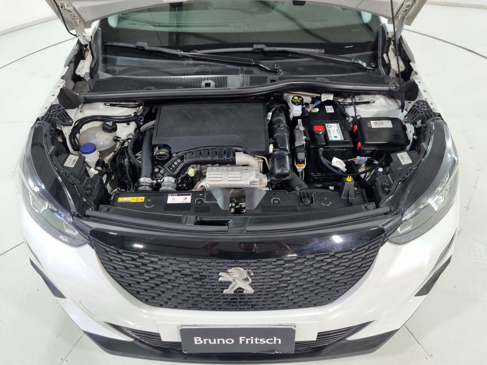 Peugeot 2008 PURETECH 130 1.2 2023 - Imagen 19 de 20