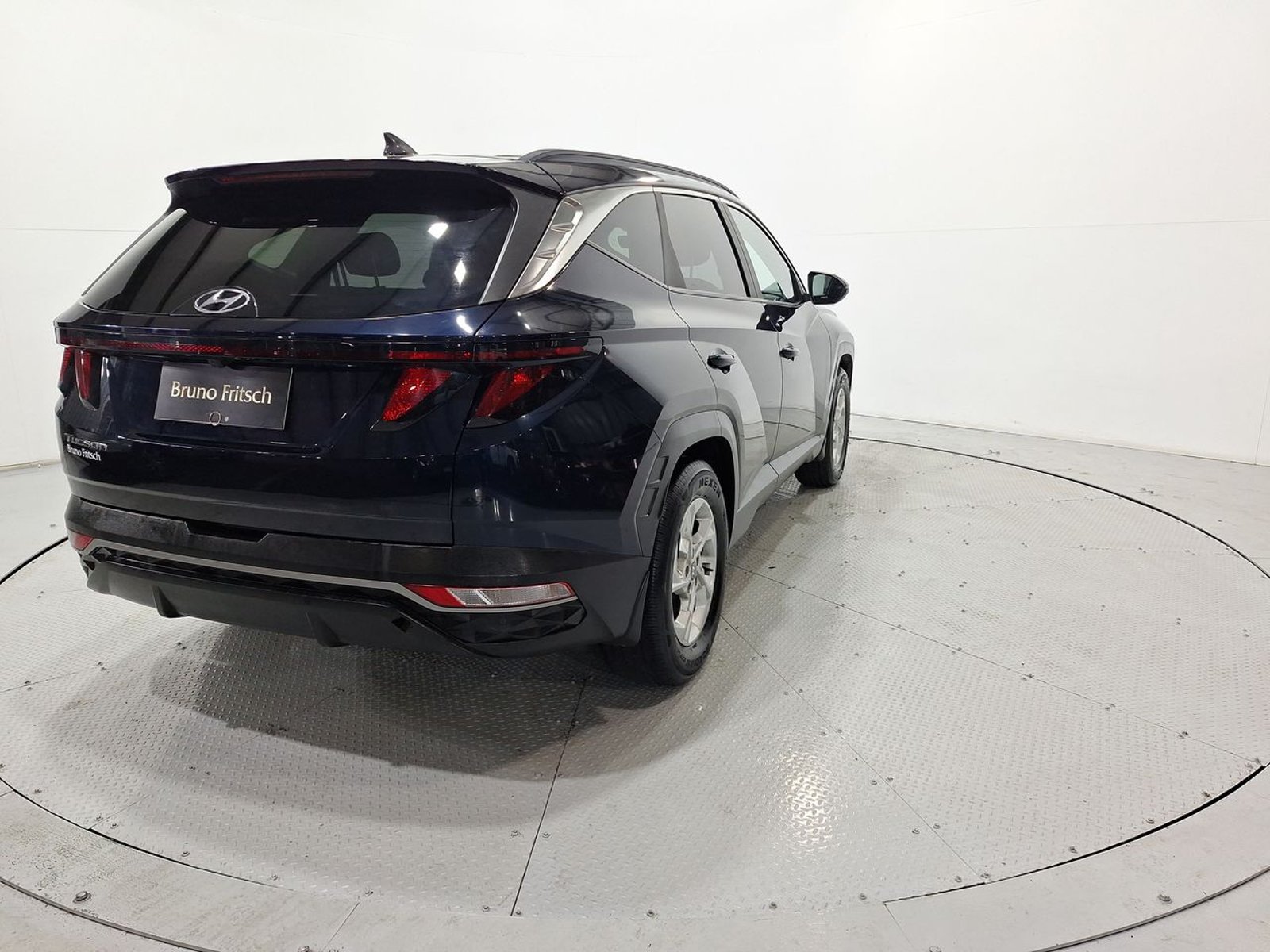 Hyundai TUCSON NX4 MPI 2.0 2022 - Imagen 8 de 20
