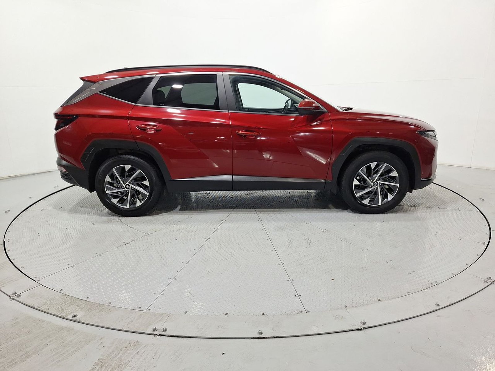 Hyundai TUCSON NX4 MPI 2.0 2024 - Imagen 10 de 20