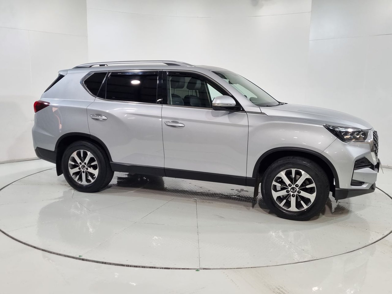 Ssangyong REXTON NEW REXTON GLX TD 2.2 AUT 2022 - Imagen 14 de 20