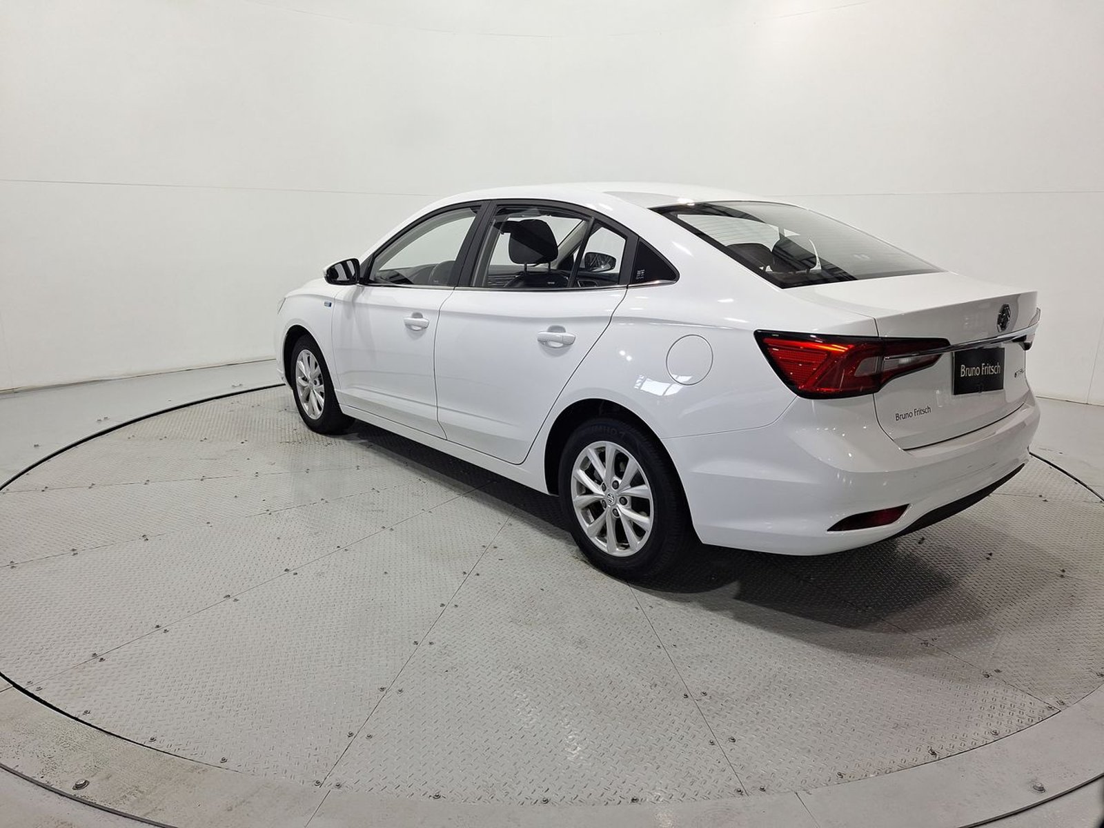 Mg 5 MG 5 1.5L CVT COM 2025 - Imagen 5 de 20