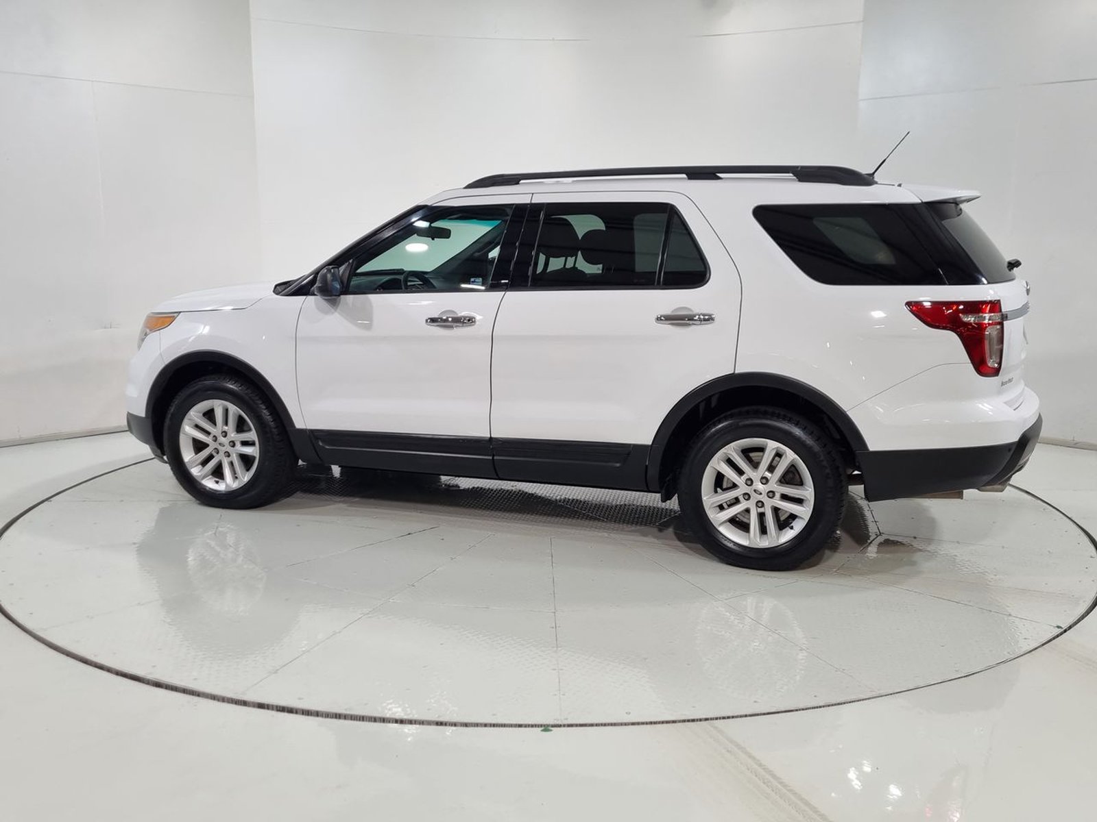 Ford EXPLORER 2.0 AUT 2014 - Imagen 6 de 20