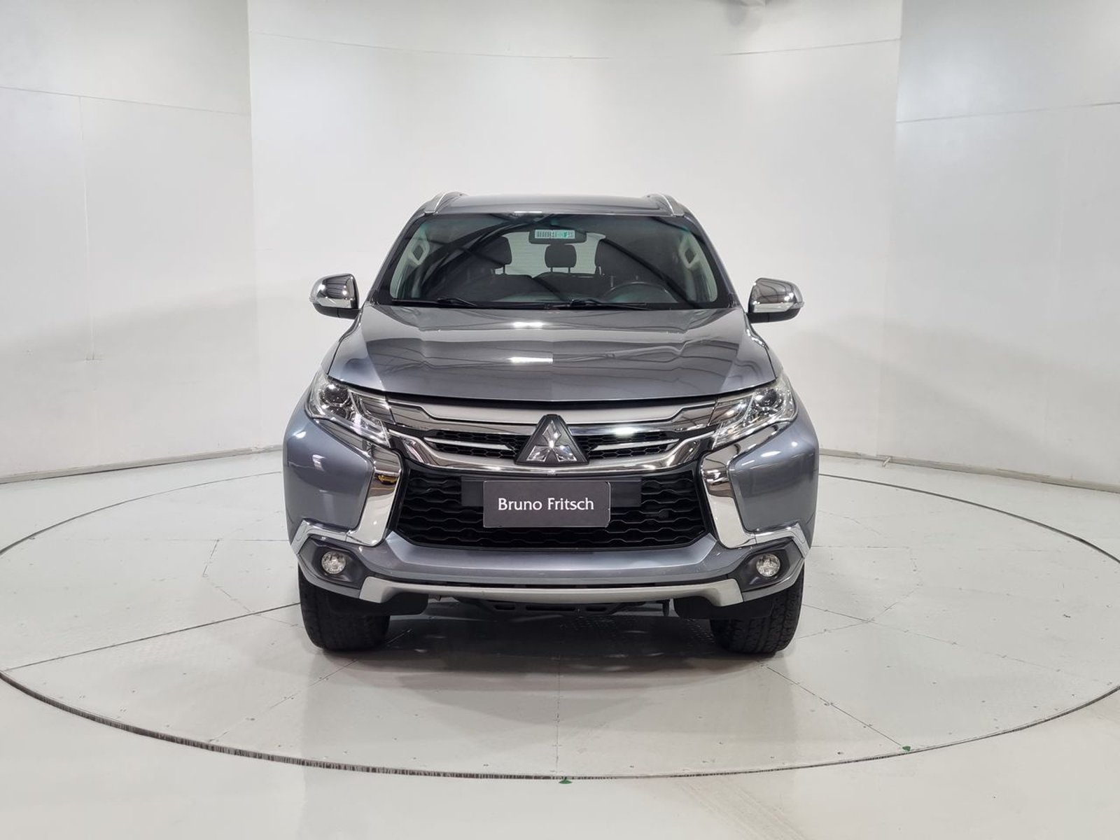 Mitsubishi MONTERO SPORT 3.0 AUT 2017 - Imagen 17 de 20