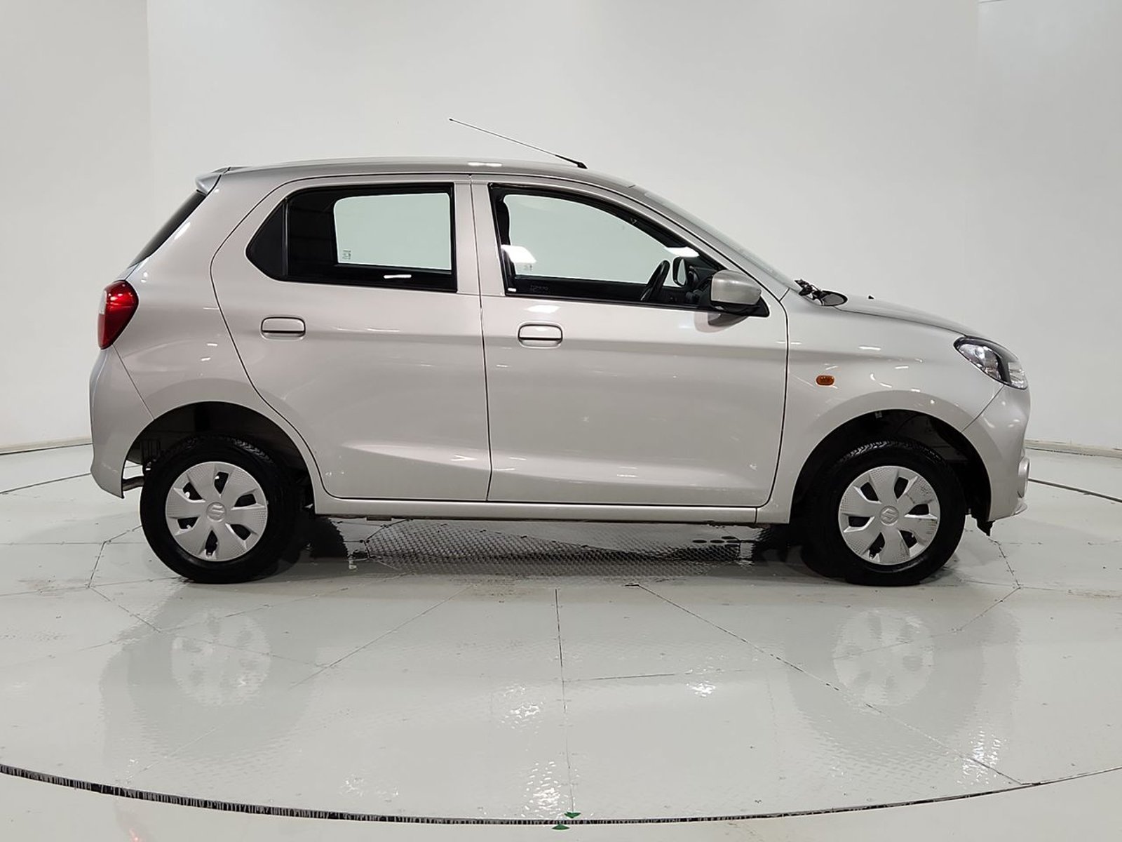 Suzuki ALTO NEW ALTO GL HB 1.0 2024 - Imagen 13 de 20