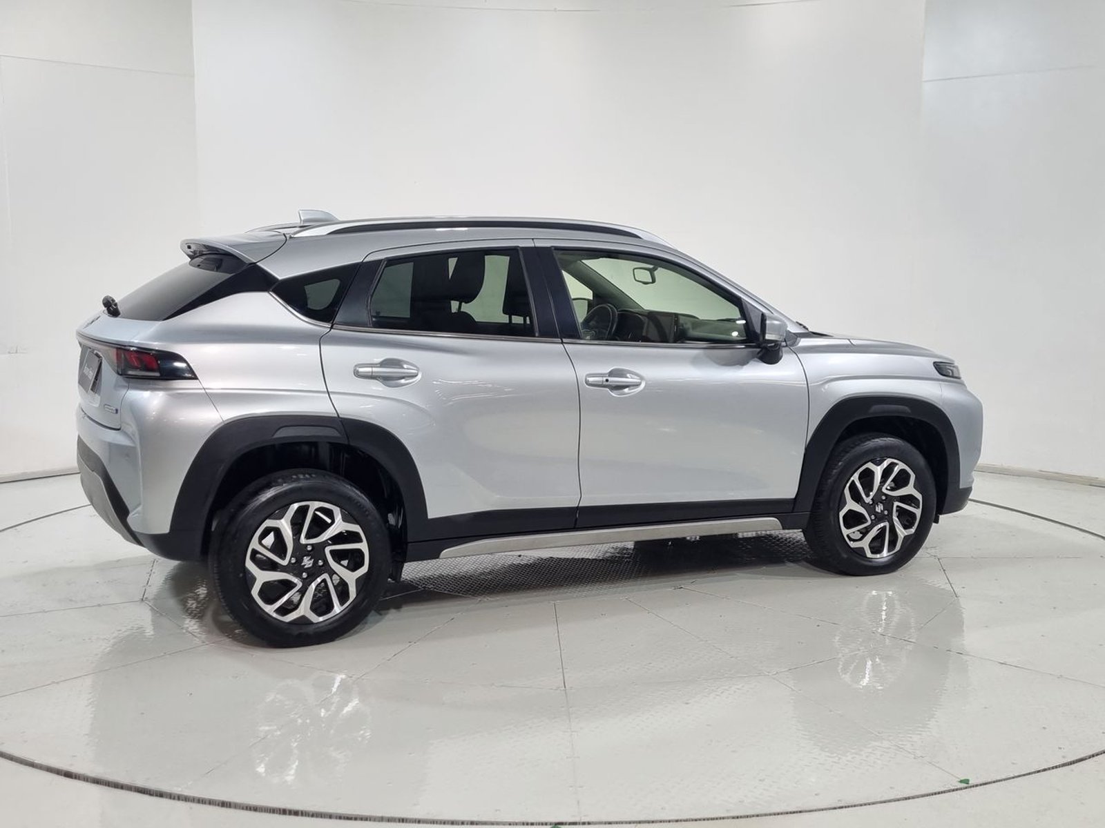 Suzuki FRONX 1.5 AUT 2024 - Imagen 12 de 20