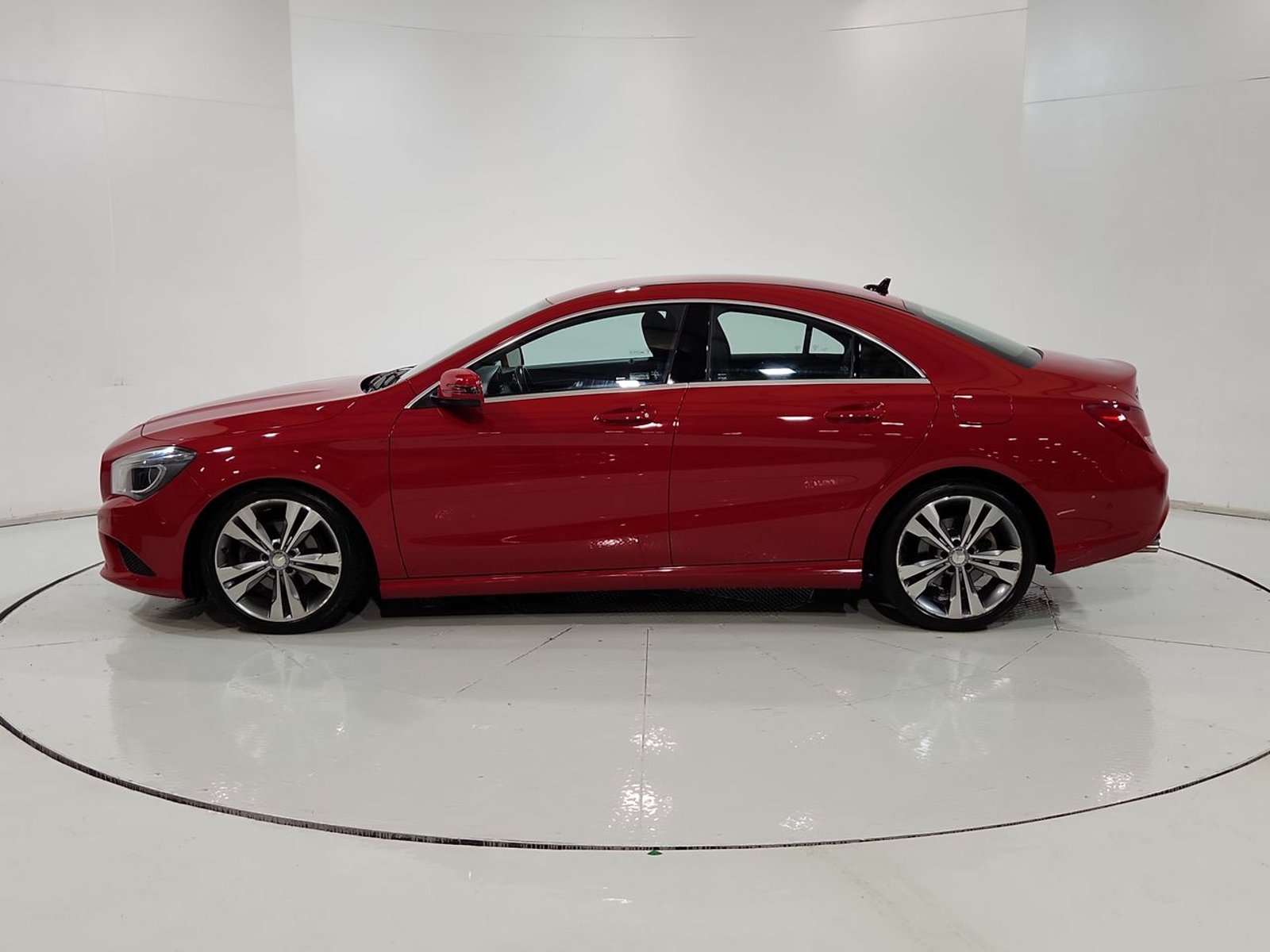 Mercedes benz CLA180 CLA 180 AUT 2016 - Imagen 5 de 20