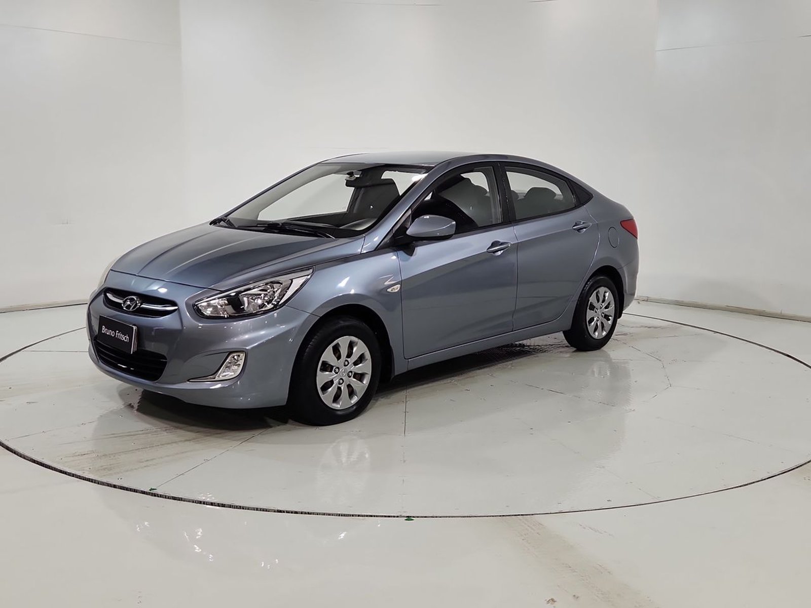 Hyundai ACCENT RB 1.4 2019 - Imagen 3 de 20