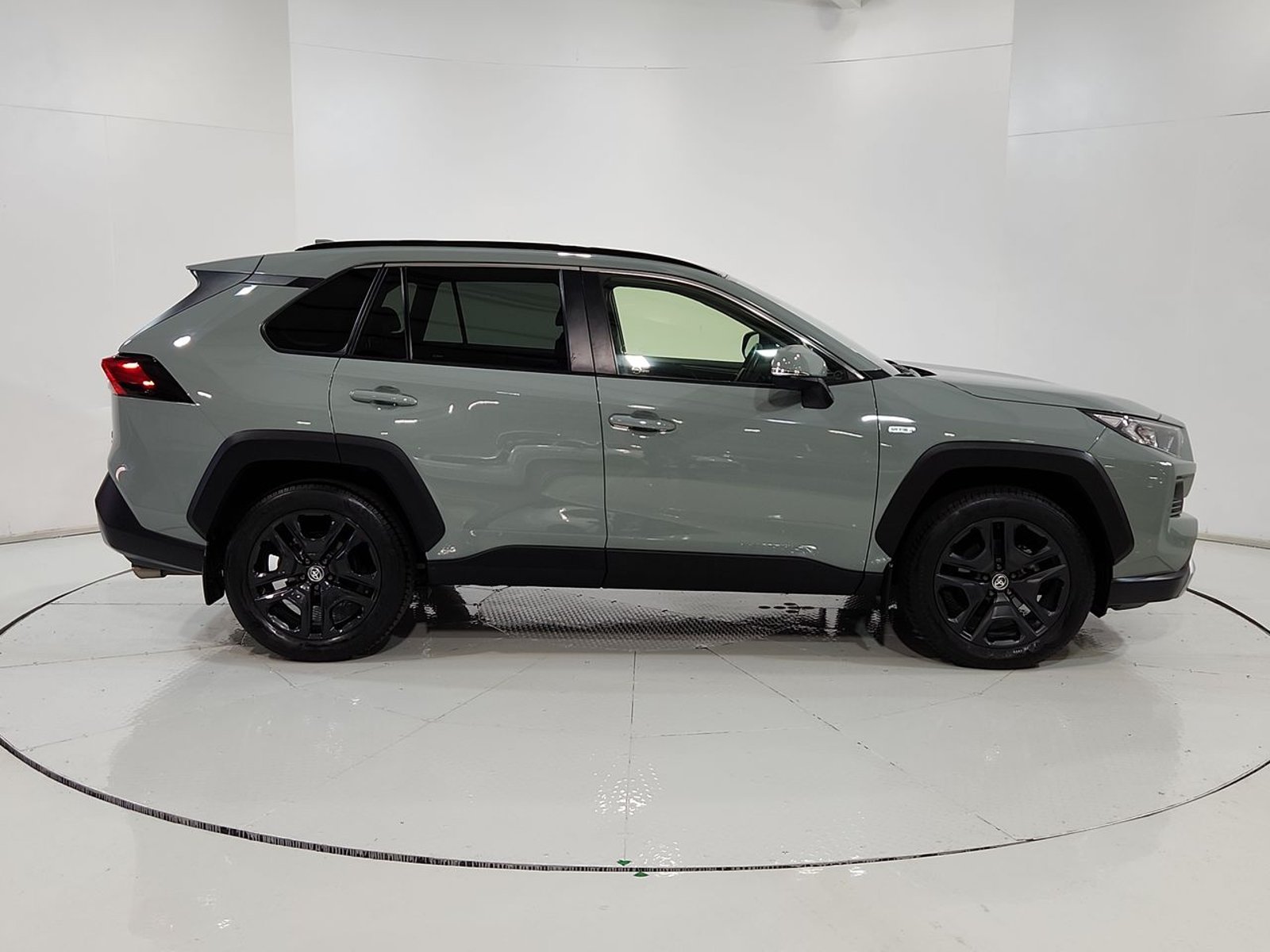 Toyota RAV4 4X4 OTTO 2.5 AT 2023 - Imagen 13 de 20