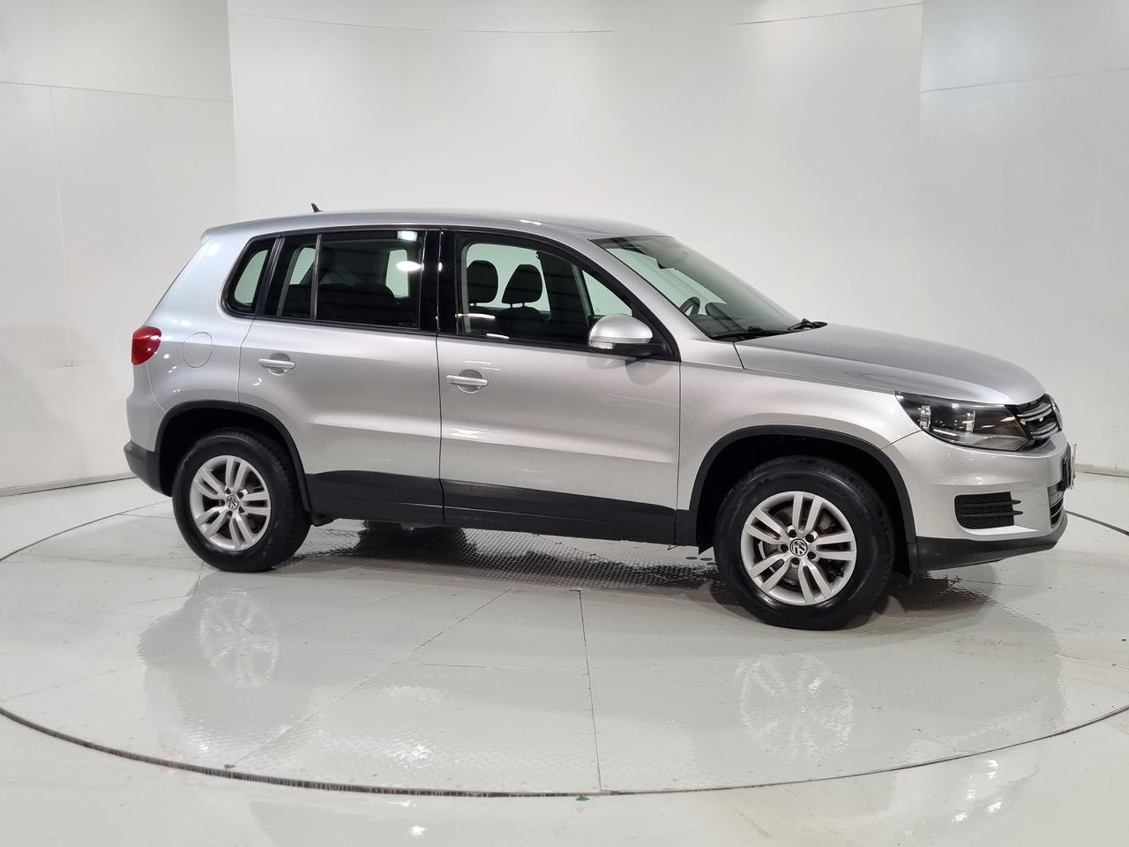 Volkswagen TIGUAN TSI 1.4 2015 - Imagen 14 de 20