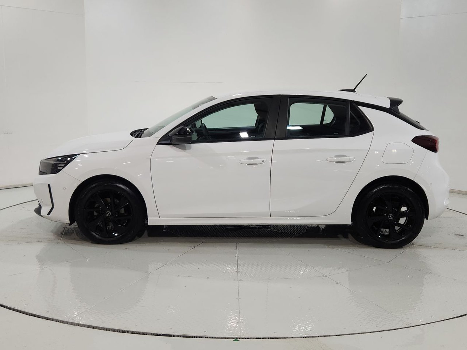 Opel CORSA 4X2 1.2 2024 - Imagen 5 de 20