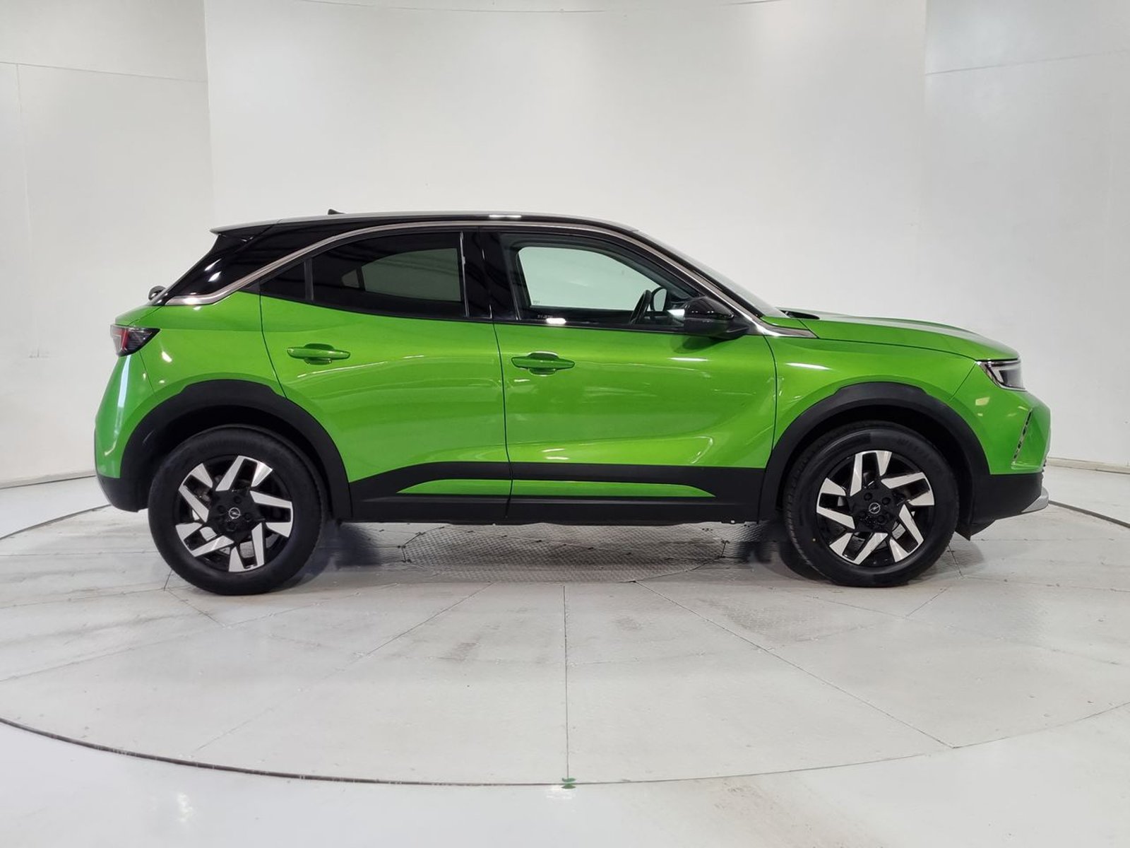 Opel MOKKA 4X2 1.2 2023 - Imagen 13 de 20