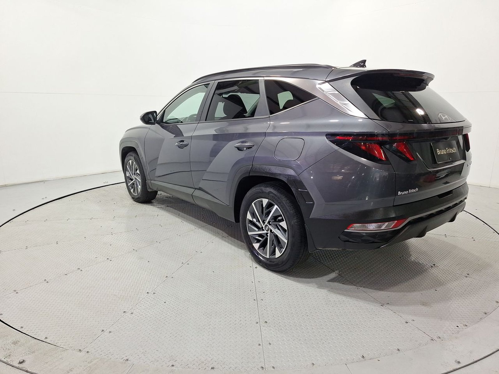 Hyundai TUCSON NX4 MPI 2.0 2024 - Imagen 5 de 20