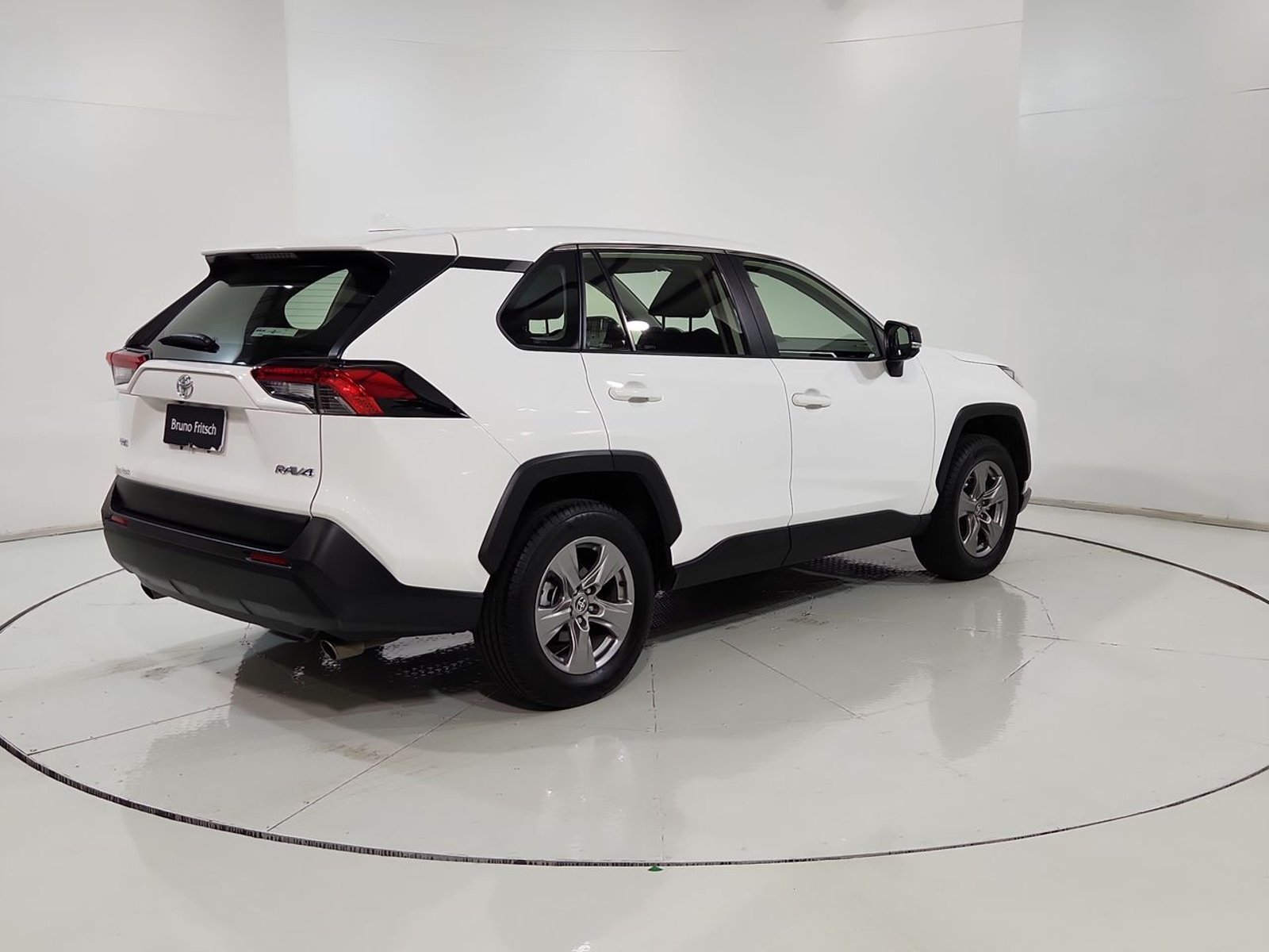 Toyota RAV4 OTTO 2.0 2022 - Imagen 11 de 20