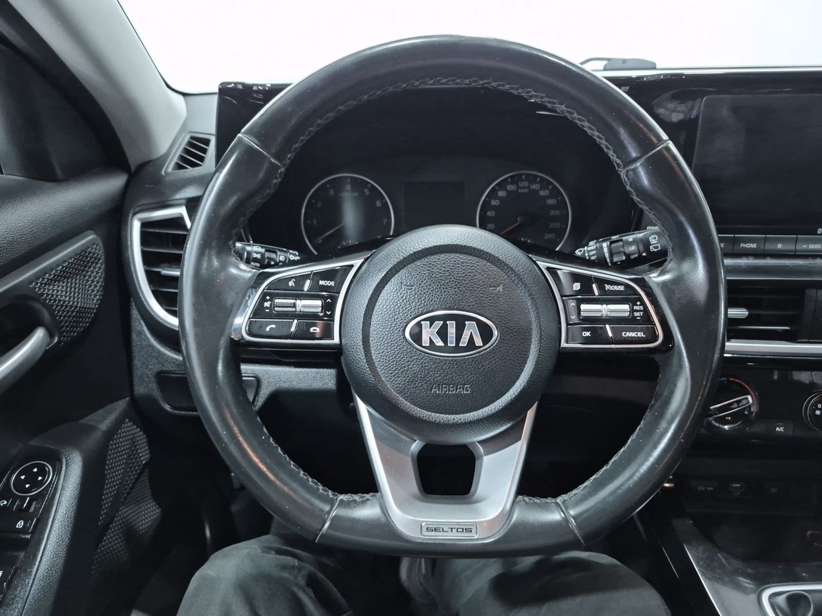 Kia SELTOS MPI 6MT 1.6 2021 - Imagen 19 de 20