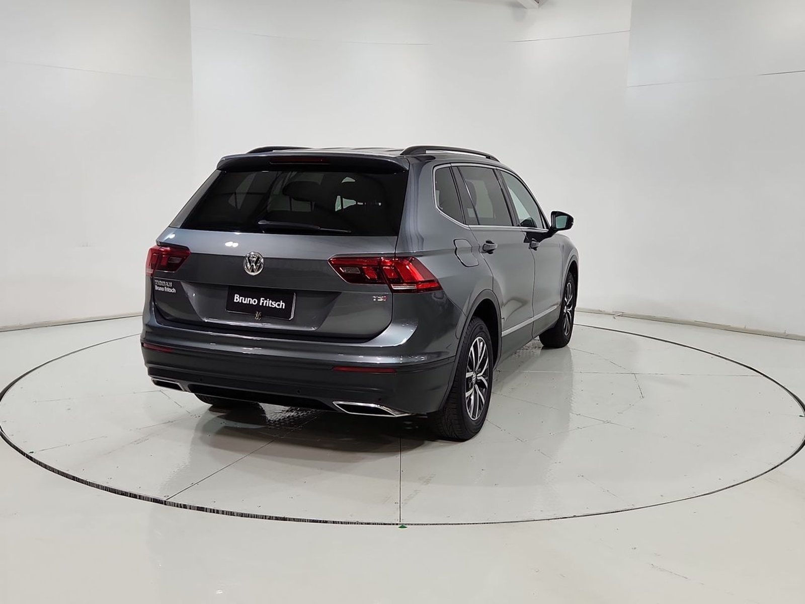 Volkswagen TIGUAN 1.4 AT 2019 - Imagen 9 de 20