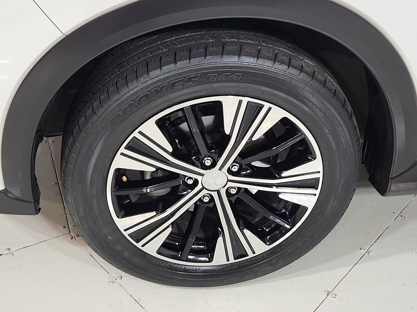 Mitsubishi ECLIPSE CROSS RX OTTO 1.5 2020 - Imagen 18 de 20