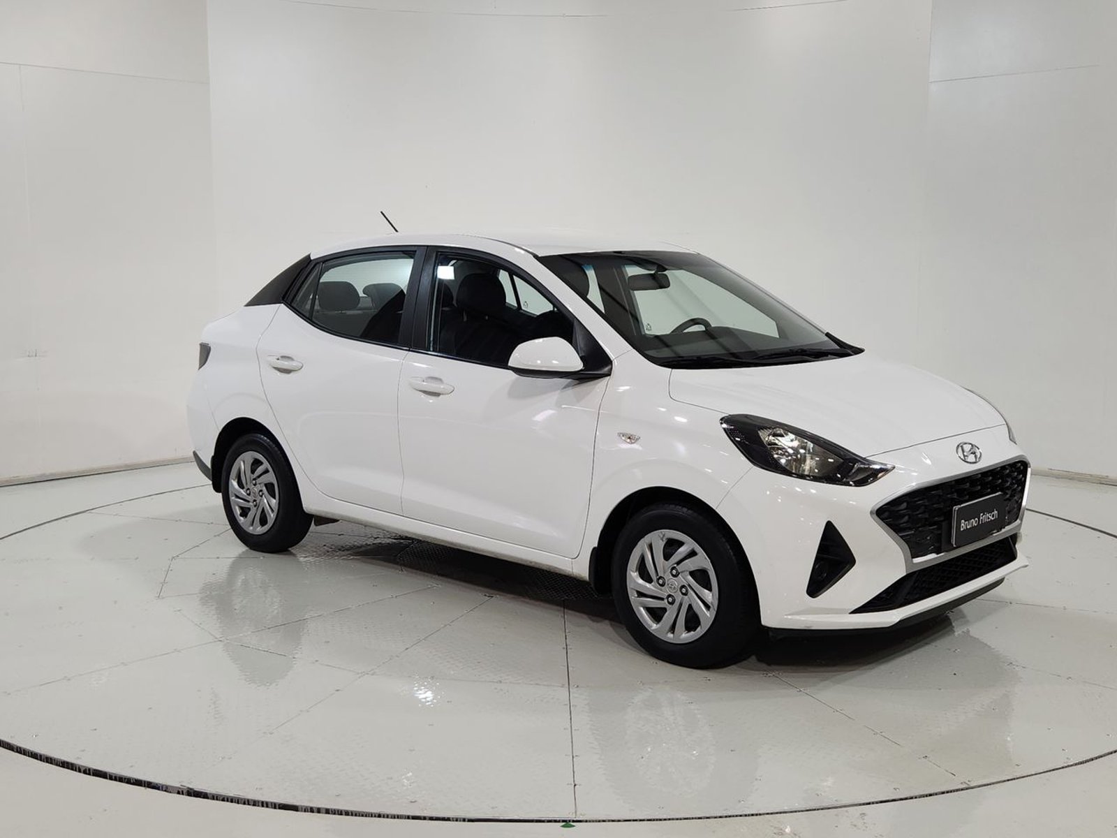 Hyundai GRAND I10 SDN 1.2 2023 - Imagen 15 de 20