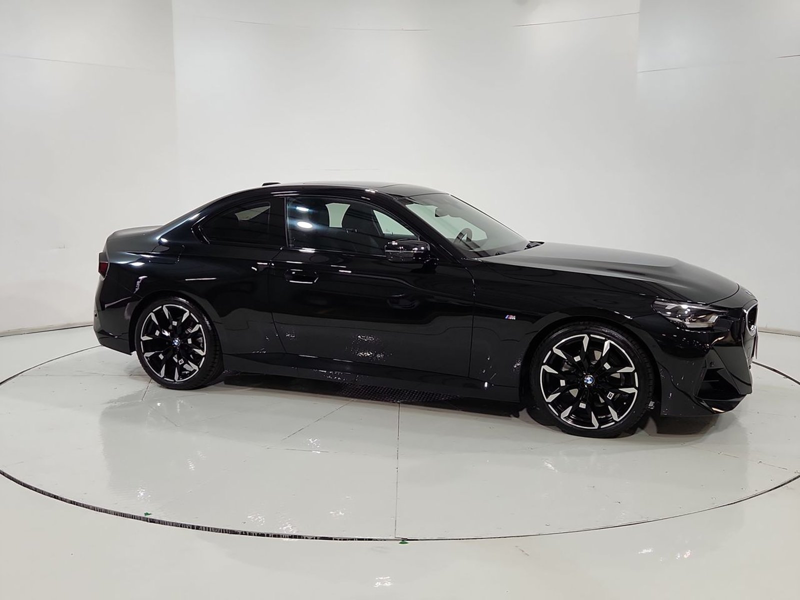 Bmw 220 I 220I COUPE 4X2 2.0 AUT 2026 - Imagen 14 de 20
