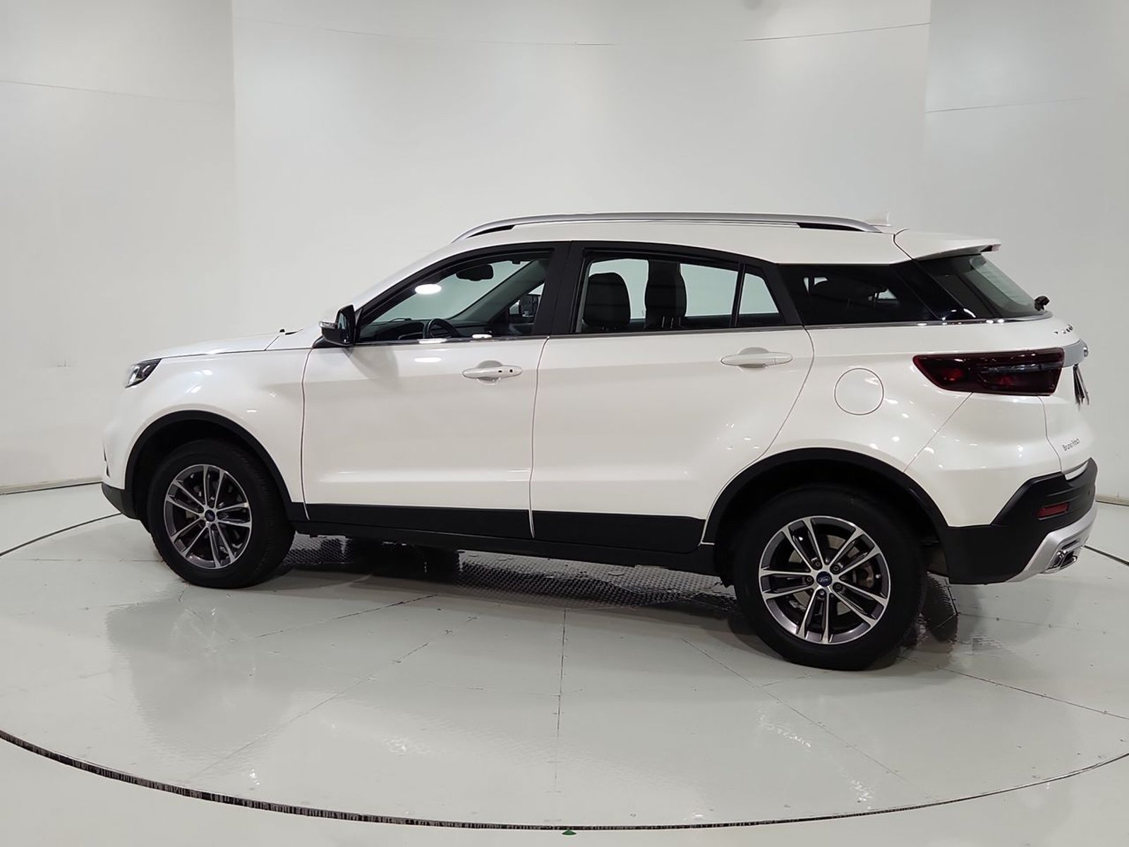 Ford TERRITORY 1.5 AUT 2023 - Imagen 6 de 20
