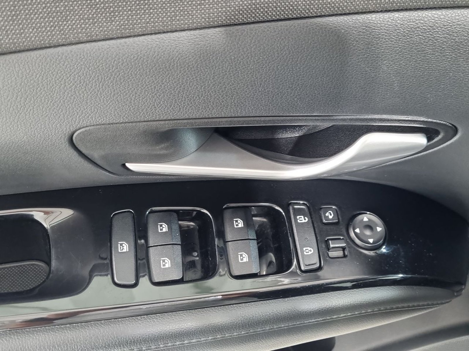 Hyundai TUCSON NX4 2.0 AUT 2023 - Imagen 20 de 20