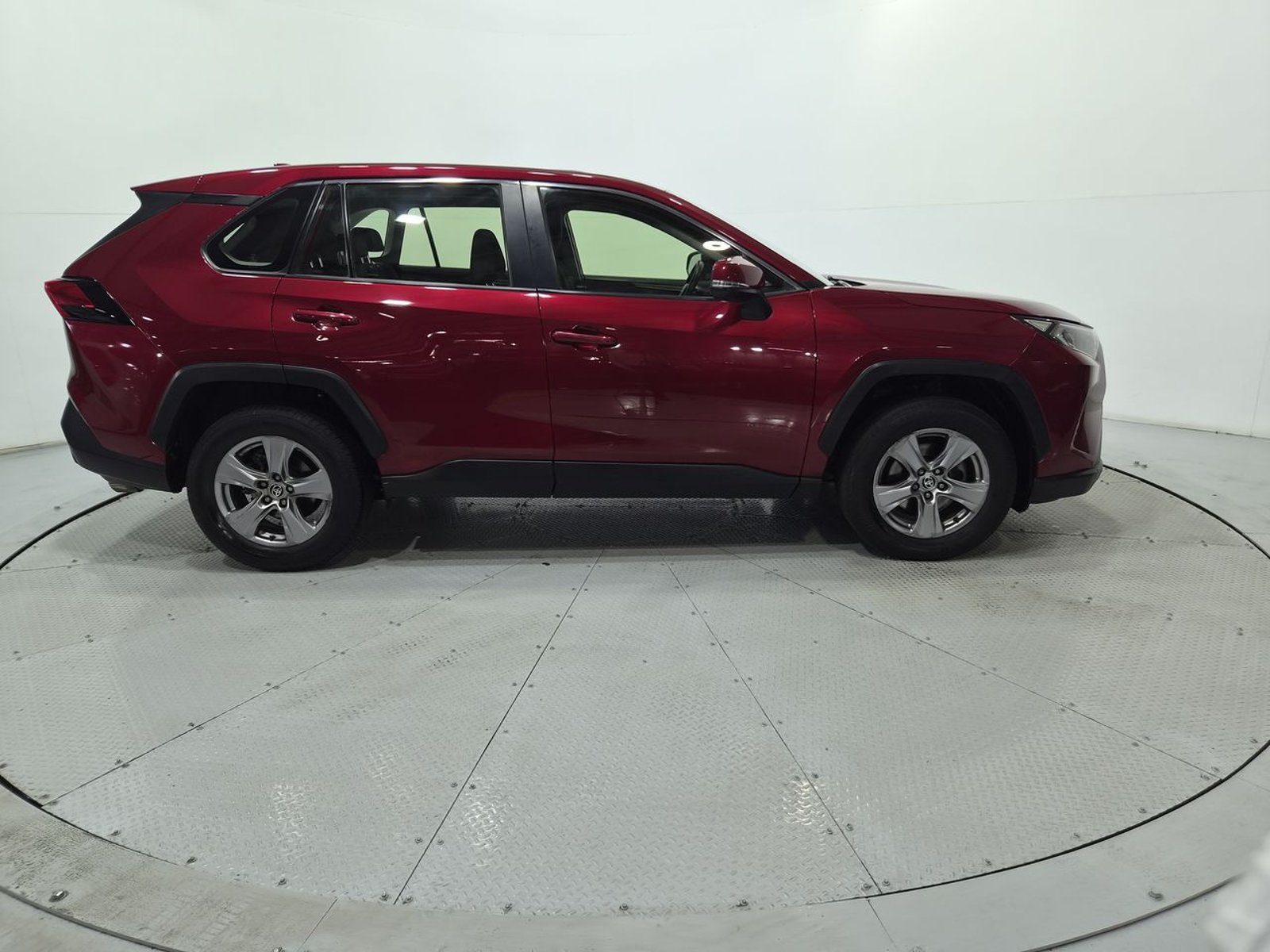 Toyota RAV4 4X2 2.0 AUT 2023 - Imagen 10 de 20