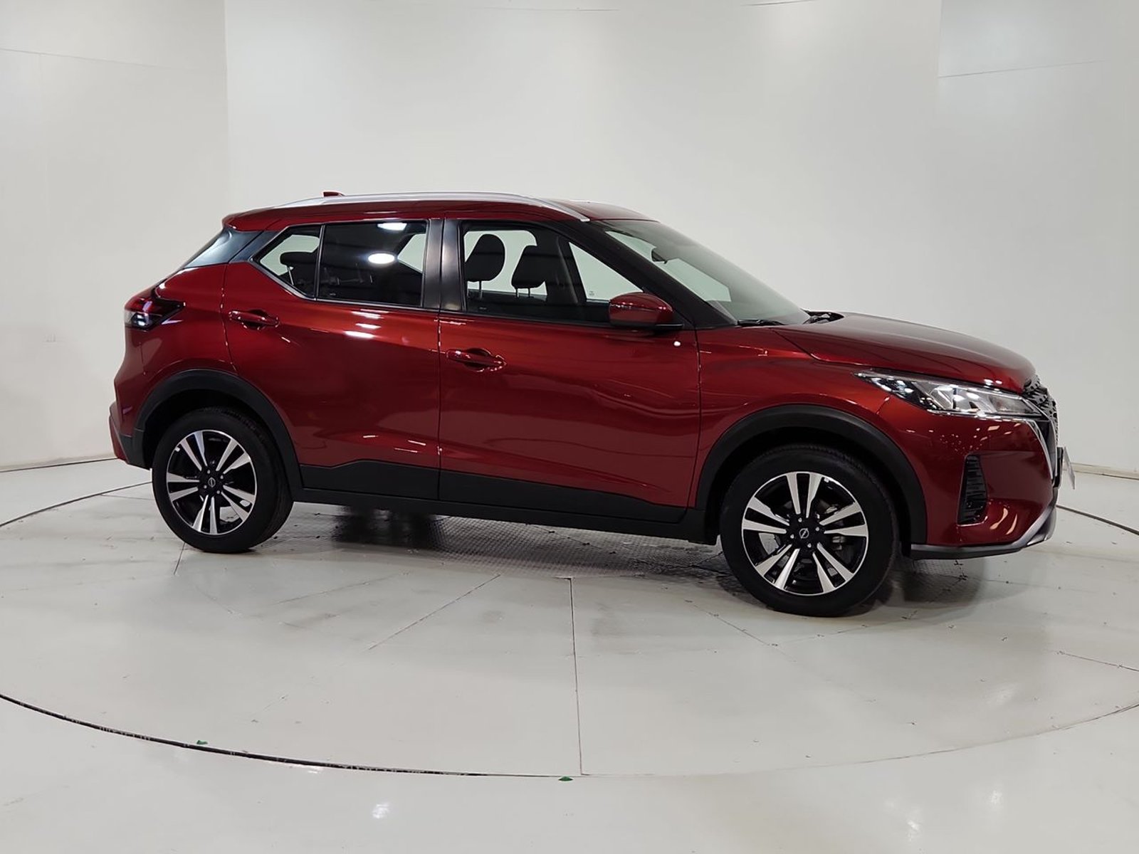 Nissan KICKS 1.6 2024 - Imagen 14 de 20