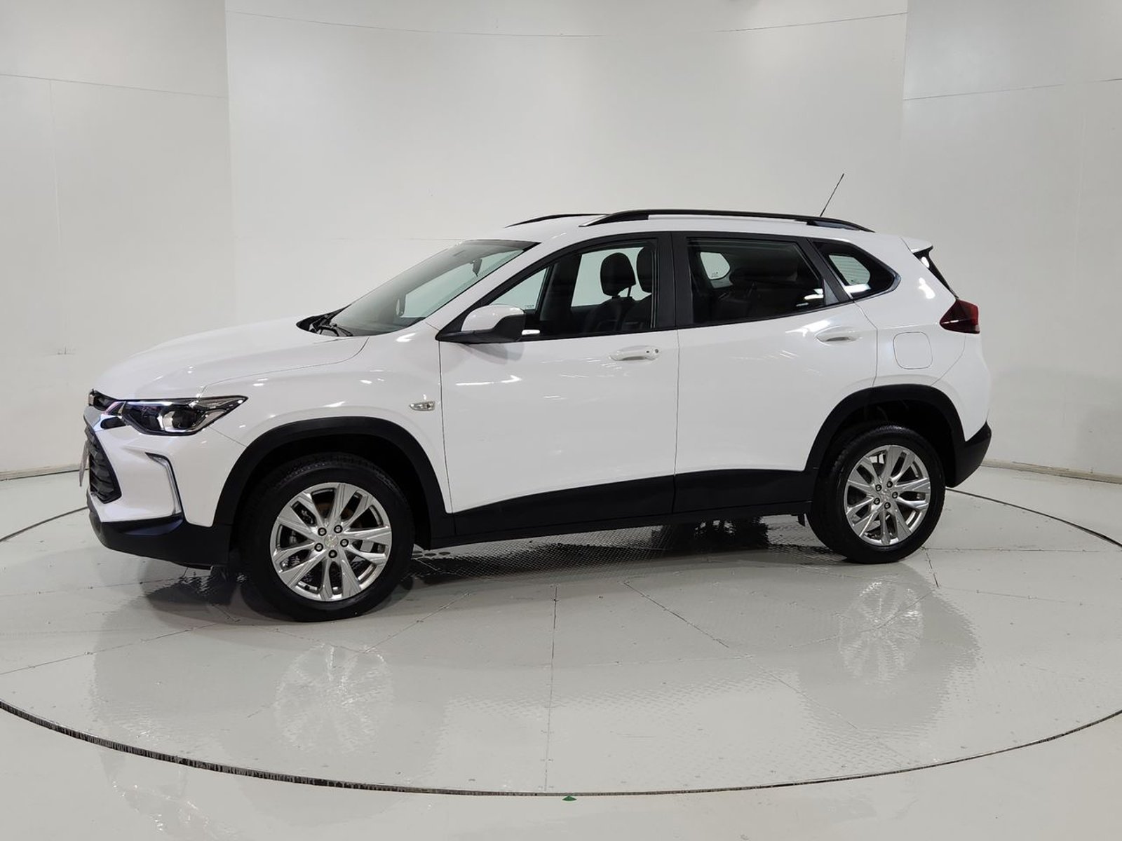 Chevrolet TRACKER 1.2T 2023 - Imagen 4 de 20