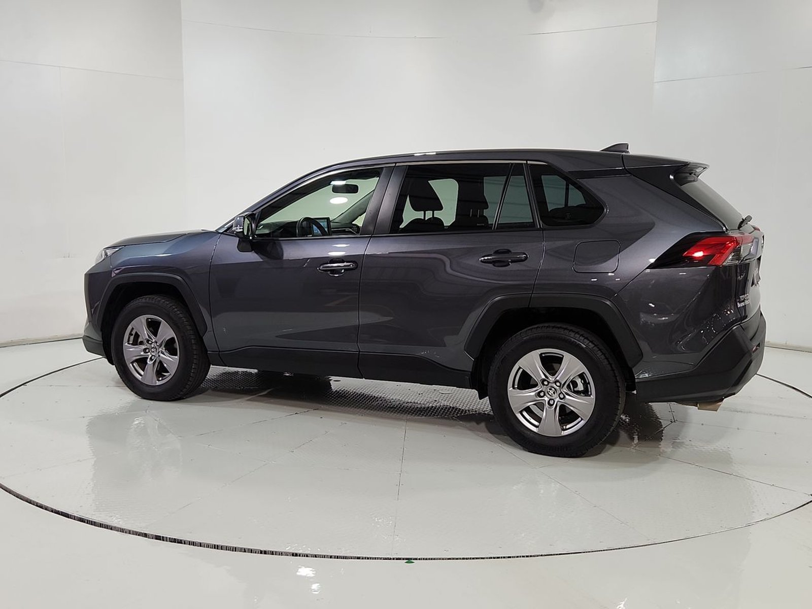 Toyota RAV4 4X2 2.0 AUT 2025 - Imagen 6 de 20