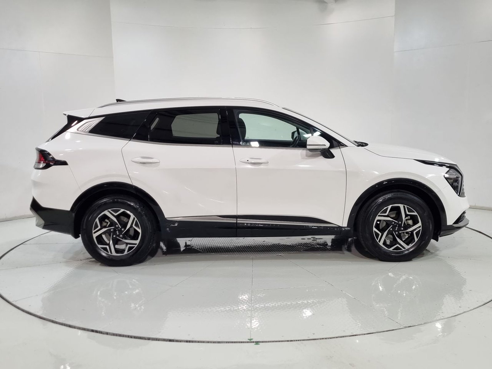 Kia SPORTAGE EX 2.0 AUT 2023 - Imagen 13 de 20