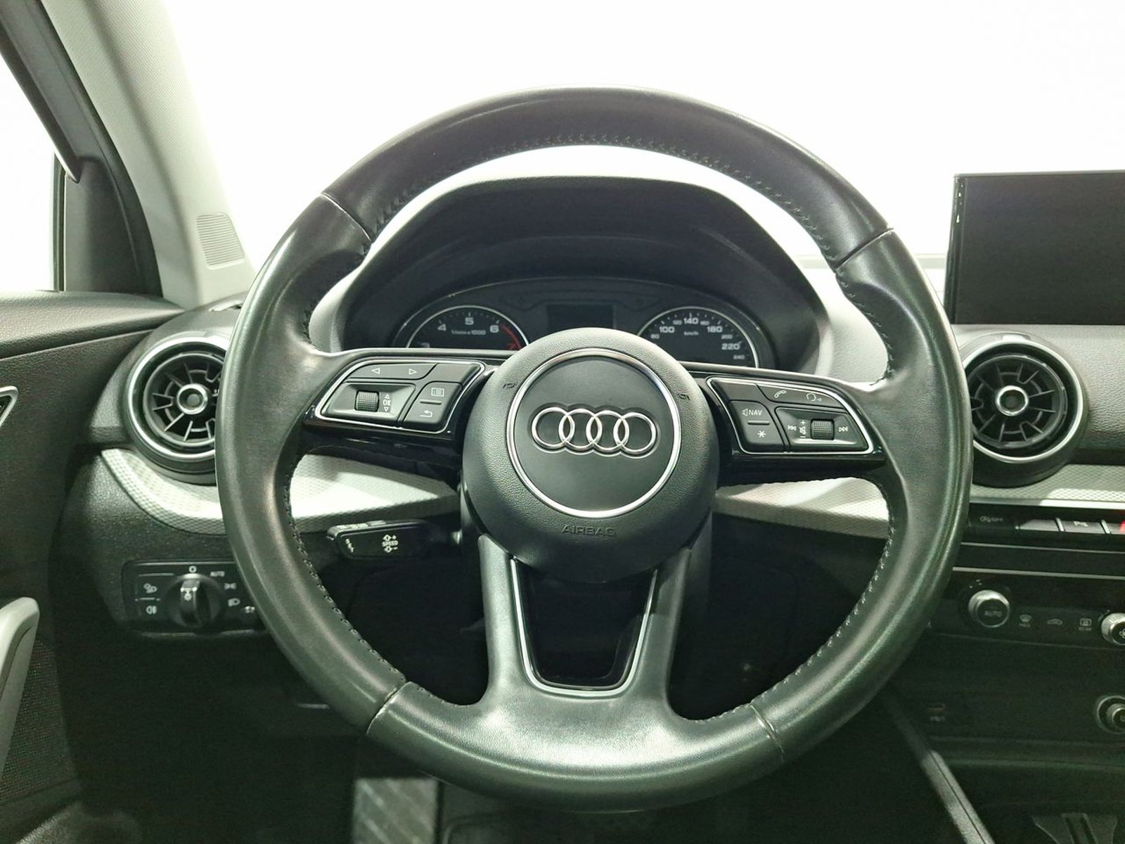Audi Q2 4X4 2.0 AT 2019 - Imagen 19 de 20