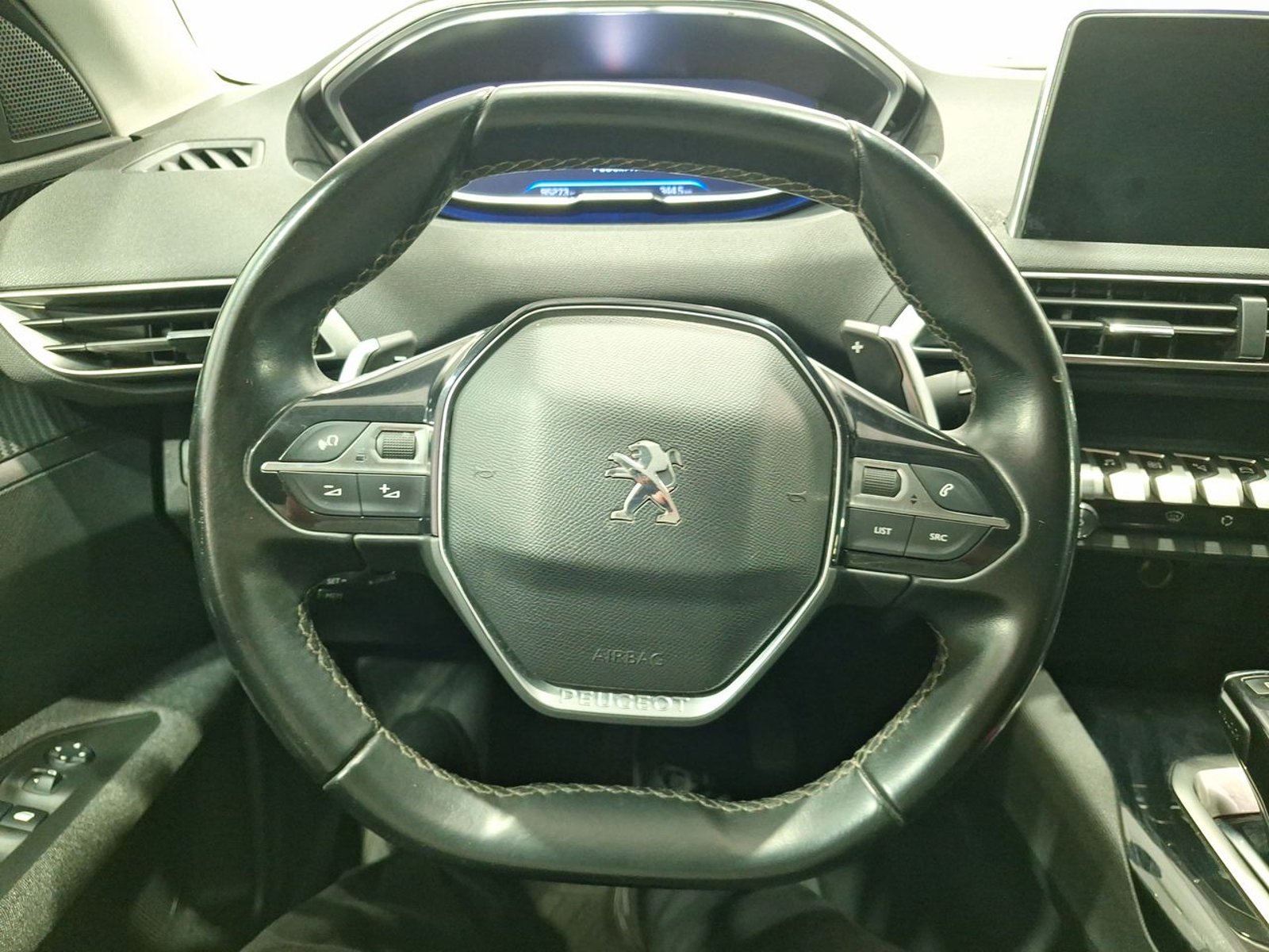 Peugeot 3008 ACTIVE 1.6 AT 2019 - Imagen 19 de 20
