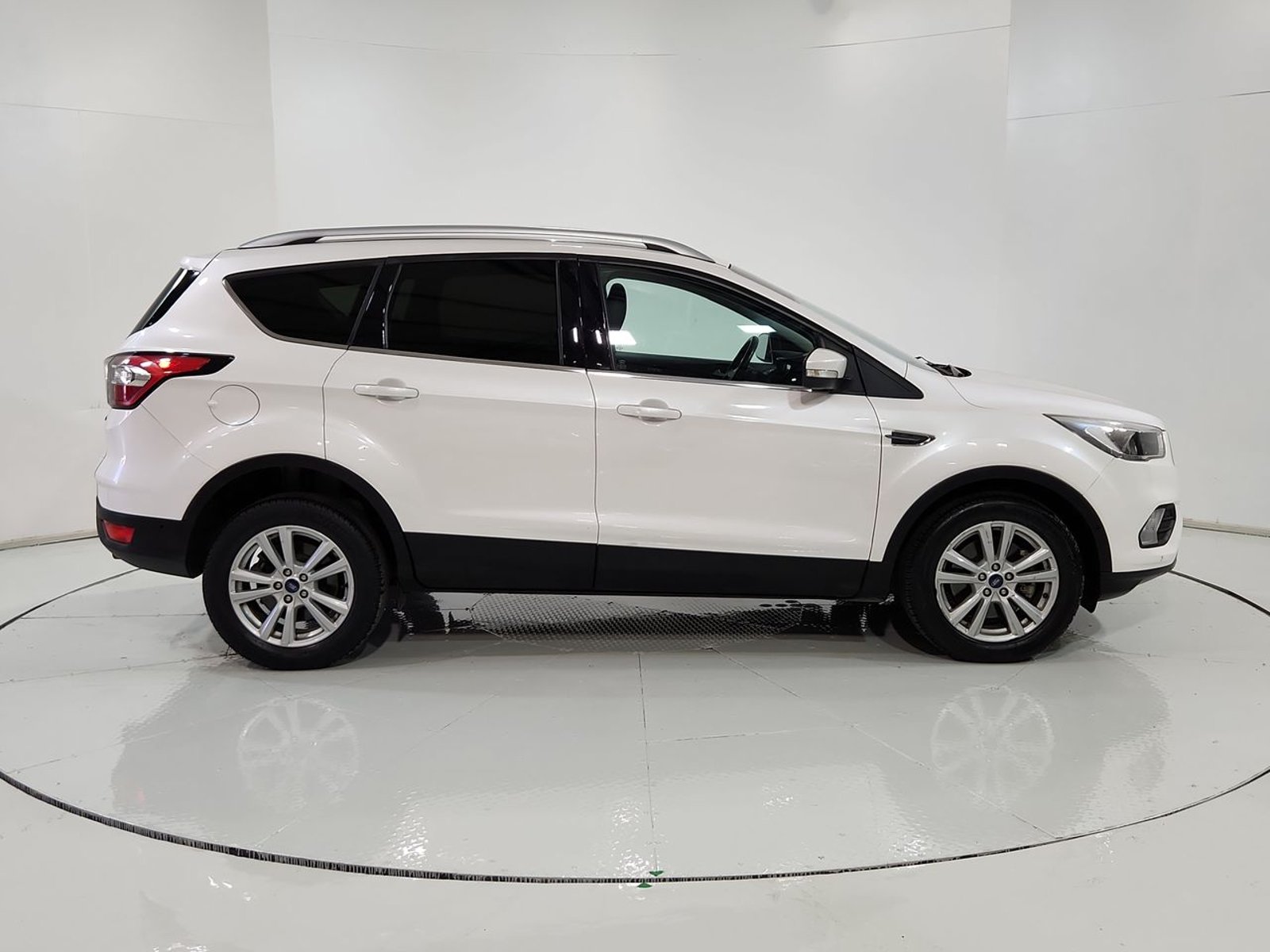 Ford ESCAPE 4X4 2.0 AUT 2018 - Imagen 13 de 20