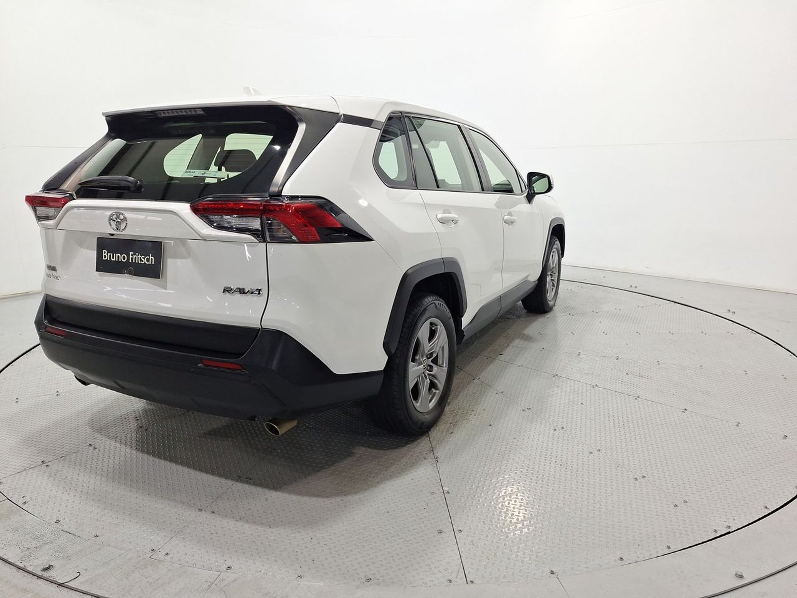 Toyota RAV4 OTTO 2.0 2022 - Imagen 8 de 20