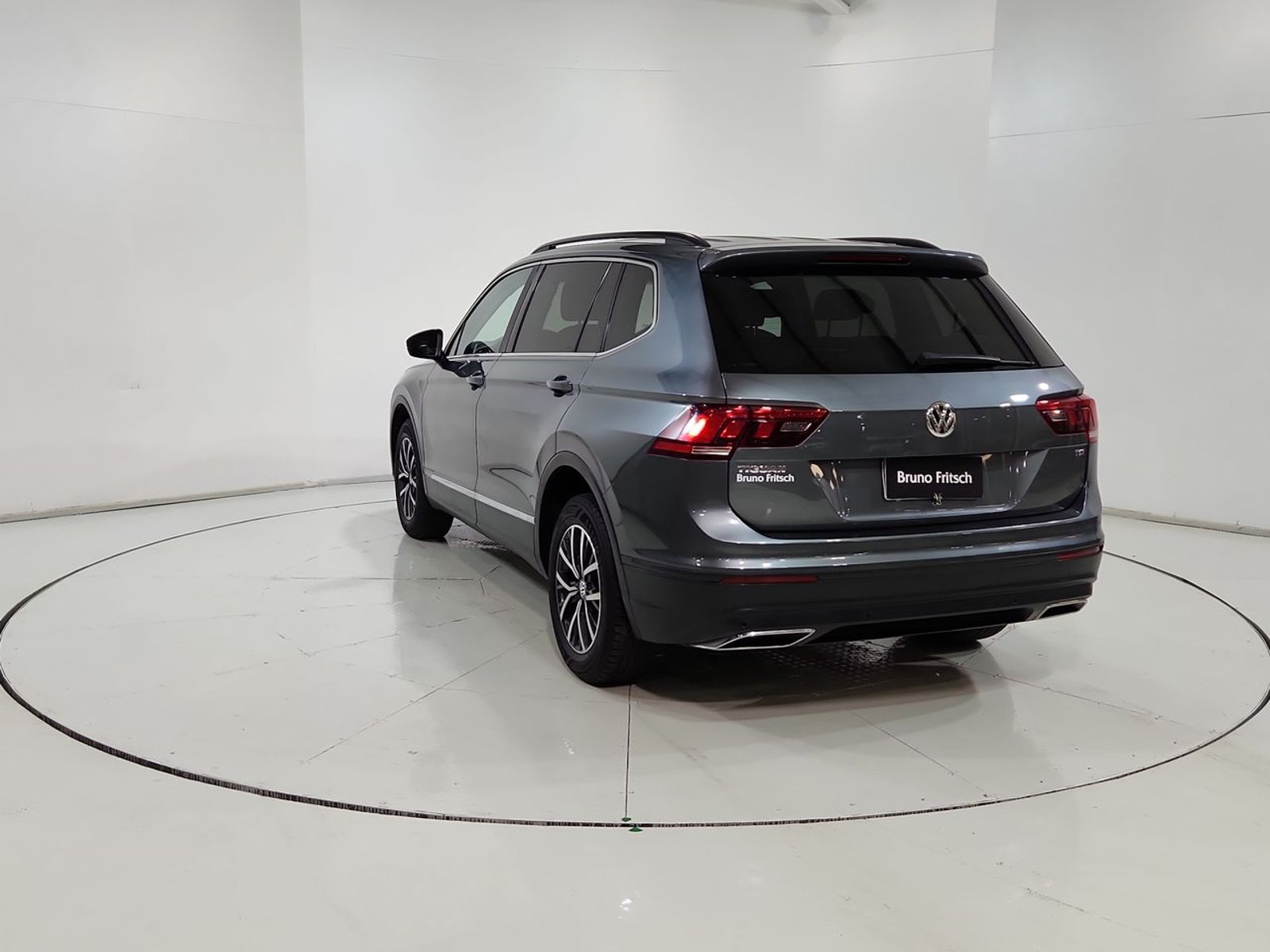 Volkswagen TIGUAN 1.4 AT 2019 - Imagen 7 de 20