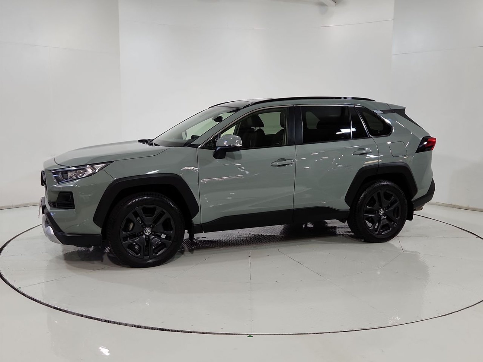 Toyota RAV4 4X4 OTTO 2.5 AT 2023 - Imagen 4 de 20
