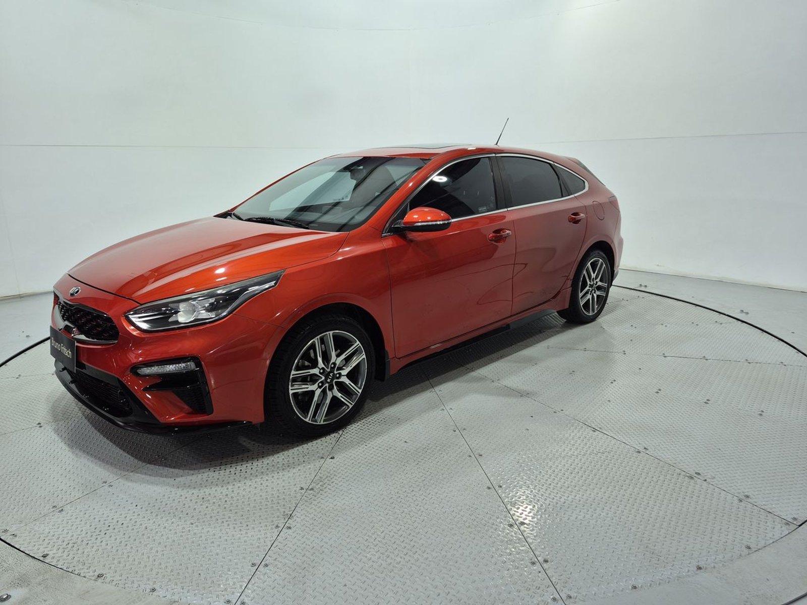 Kia CERATO 5 BD TGDI HATCH BACK 1.6 2020 - Imagen 3 de 20