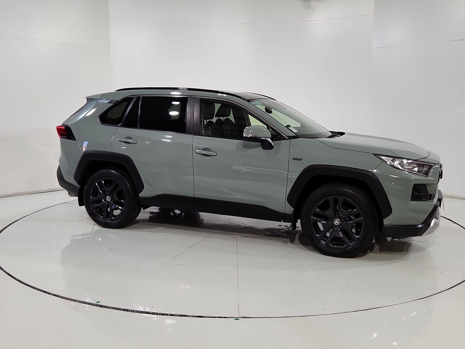 Toyota RAV4 4X4 OTTO 2.5 AT 2023 - Imagen 14 de 20