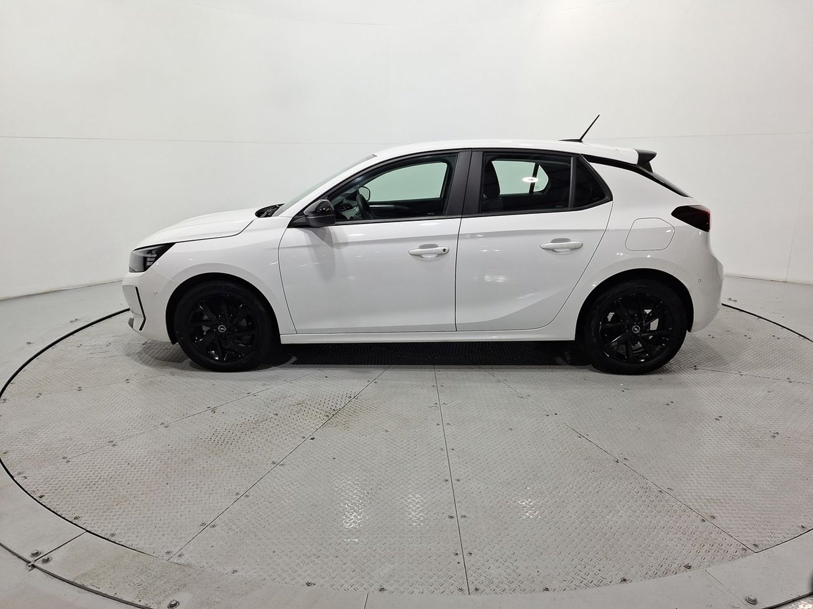Opel CORSA 4X2 1.2 2025 - Imagen 4 de 20