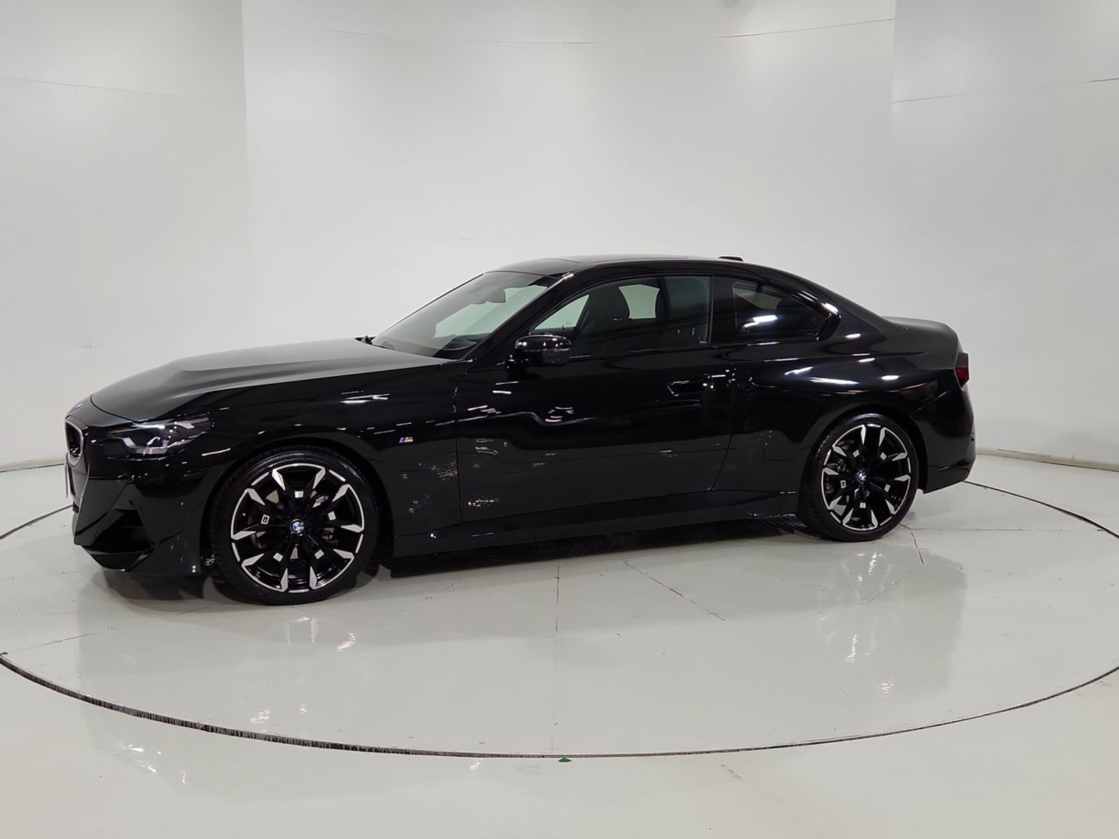 Bmw 220 I 220I COUPE 4X2 2.0 AUT 2026 - Imagen 4 de 20