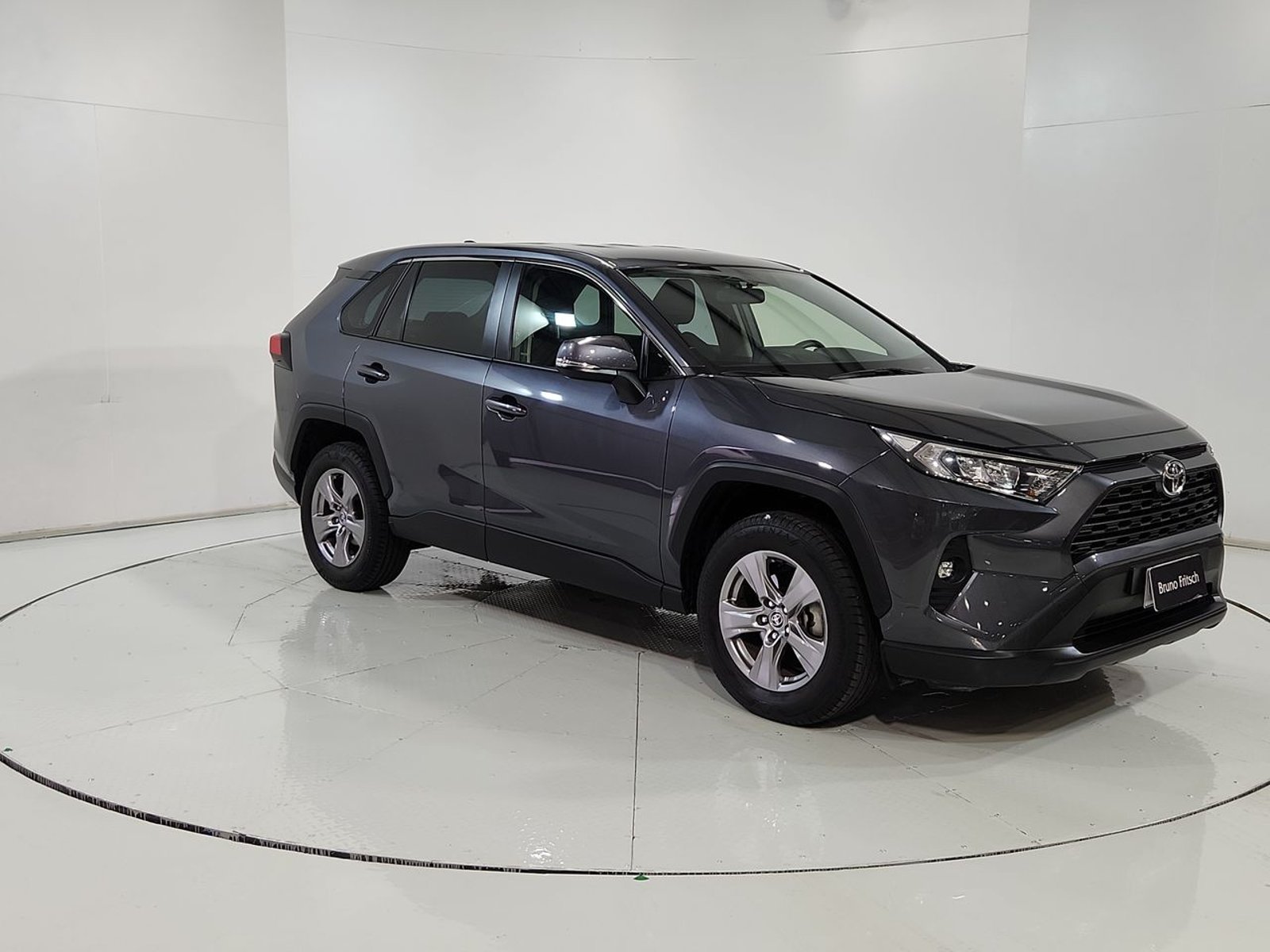 Toyota RAV4 4X2 2.0 AUT 2025 - Imagen 15 de 20