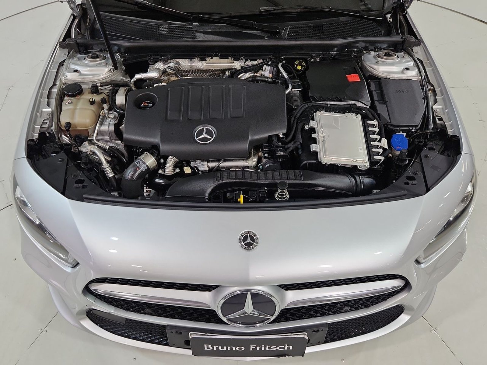 Mercedes benz A200 HB 1.9 AUT 2020 - Imagen 19 de 20