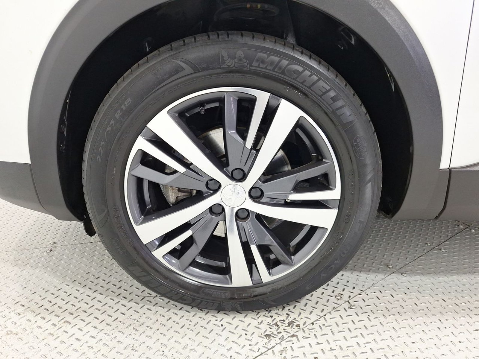 Peugeot 3008 PURETECH 1.2L 2024 - Imagen 14 de 20