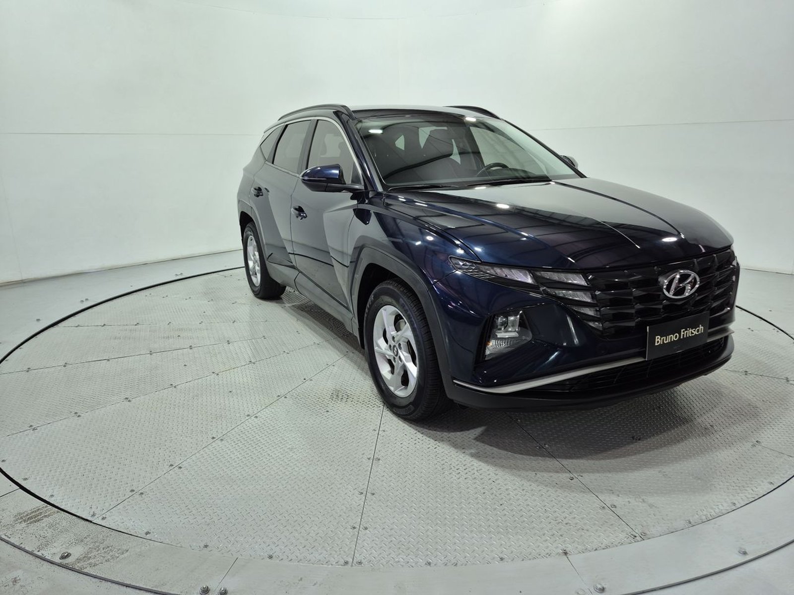 Hyundai TUCSON NX4 1.6 AUT 2022 - Imagen 12 de 20