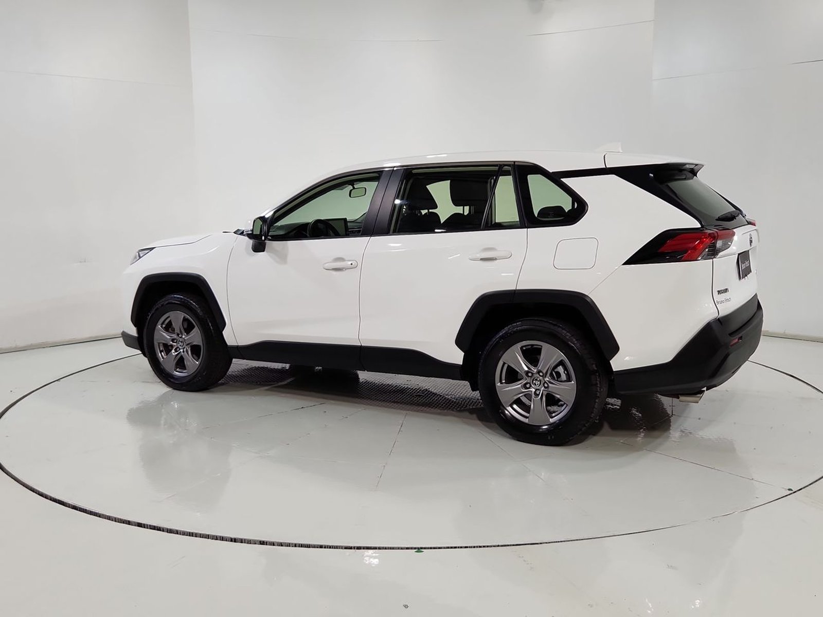 Toyota RAV4 4X2 2.0 AUT 2025 - Imagen 6 de 20