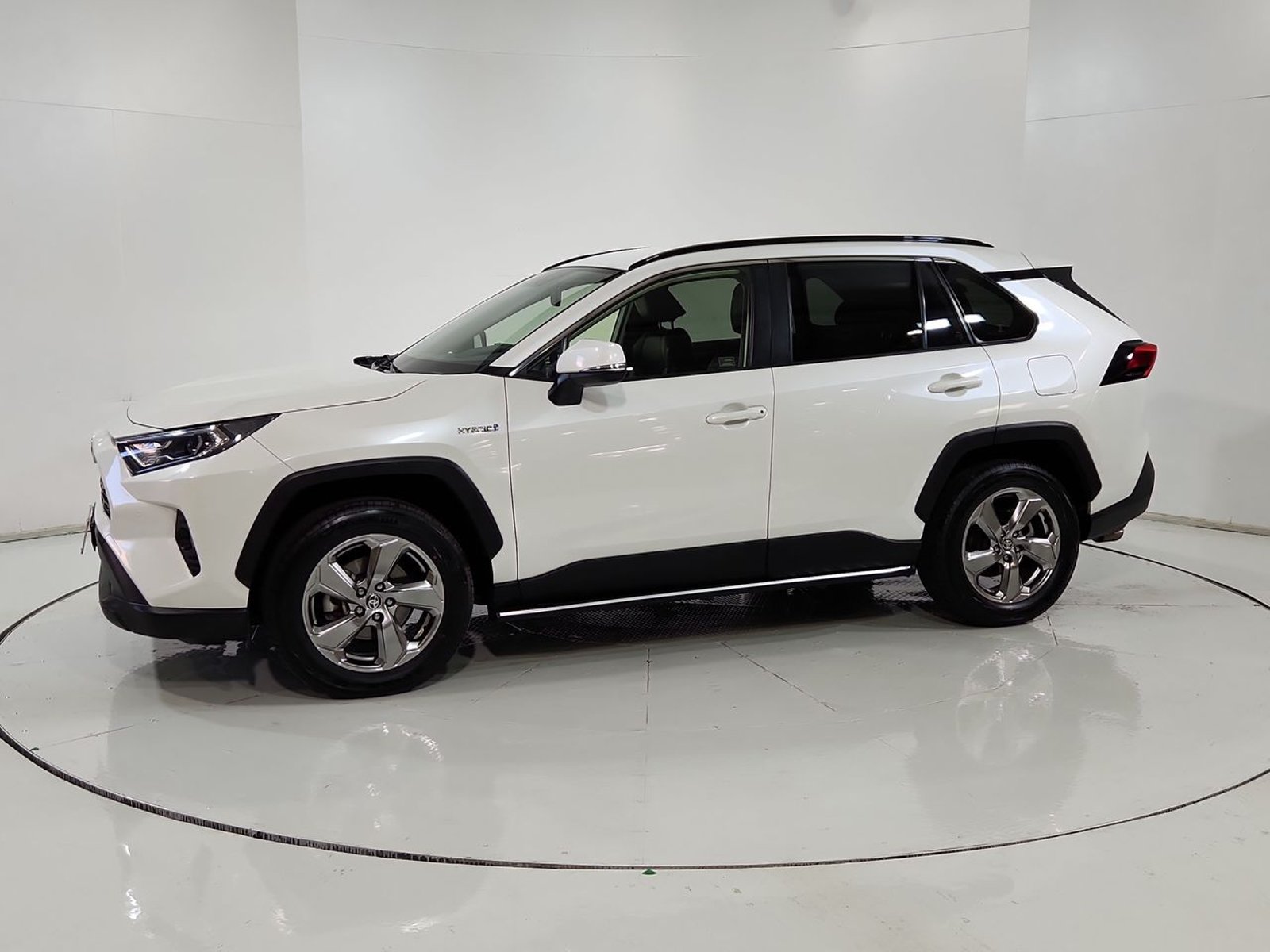 Toyota RAV4 XLE 2.5 AUT 2020 - Imagen 4 de 20