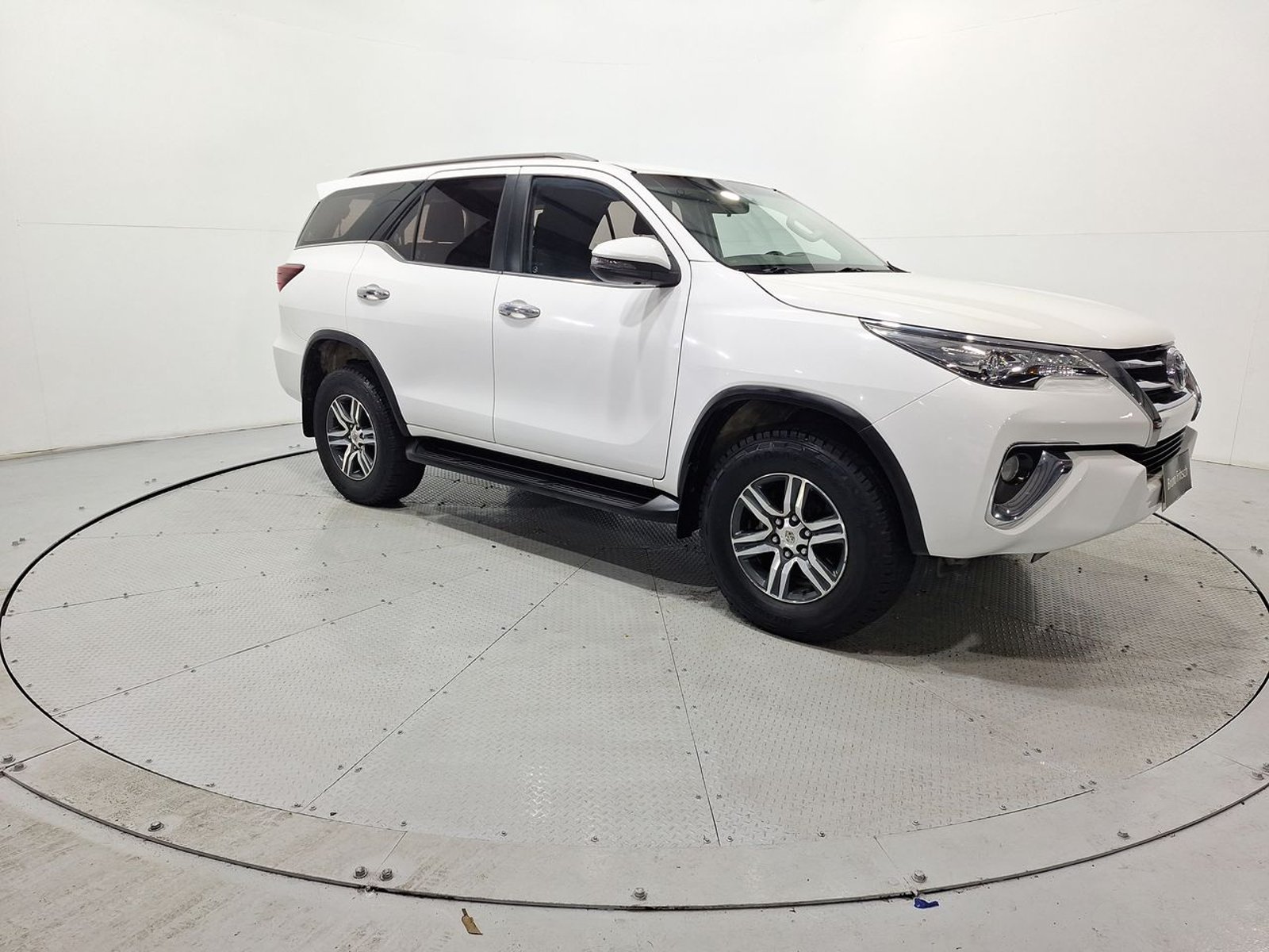Toyota FORTUNER SRV 4X4 2.7 AUT 2019 - Imagen 11 de 20