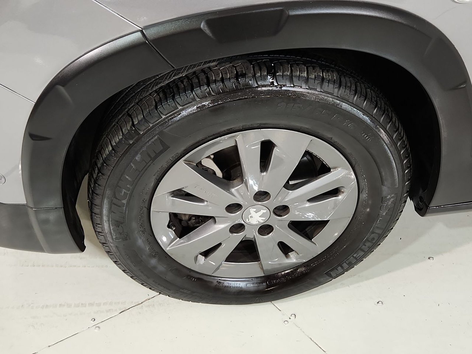Peugeot RIFTER ALLURE BLUE HDI 4X2 1.5 2024 - Imagen 18 de 20